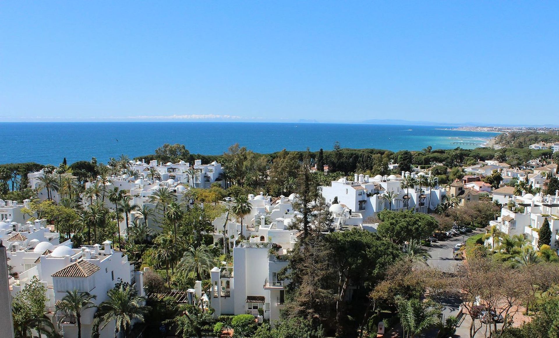 Condominium in Marbella, Andalucía 11255145