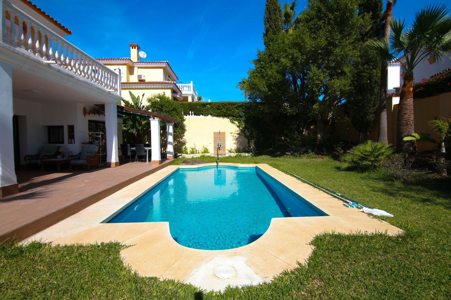 Rumah di Las Lagunas de Mijas, Andalucía 11255595