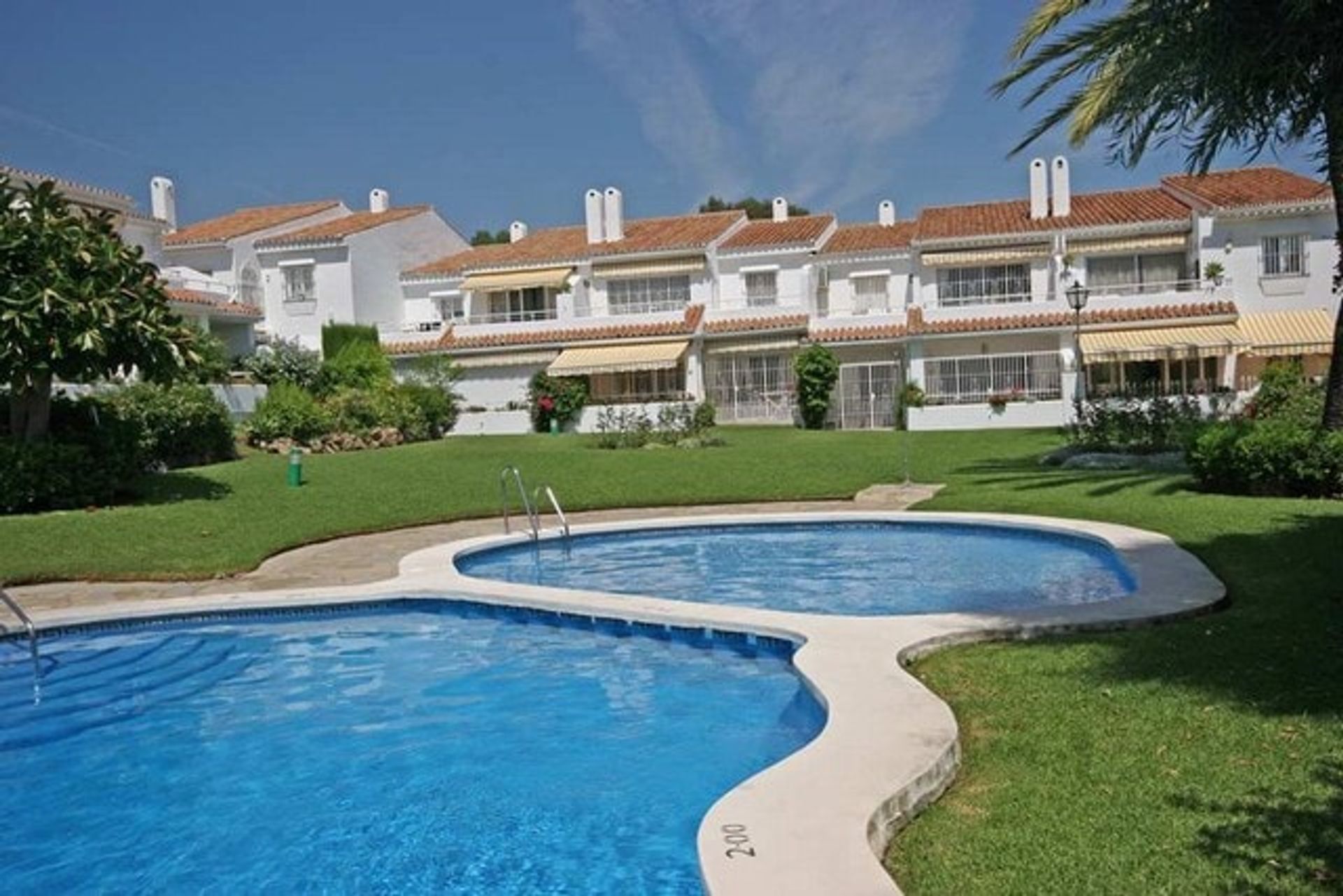 Kondominium dalam Estepona, Andalucía 11257556