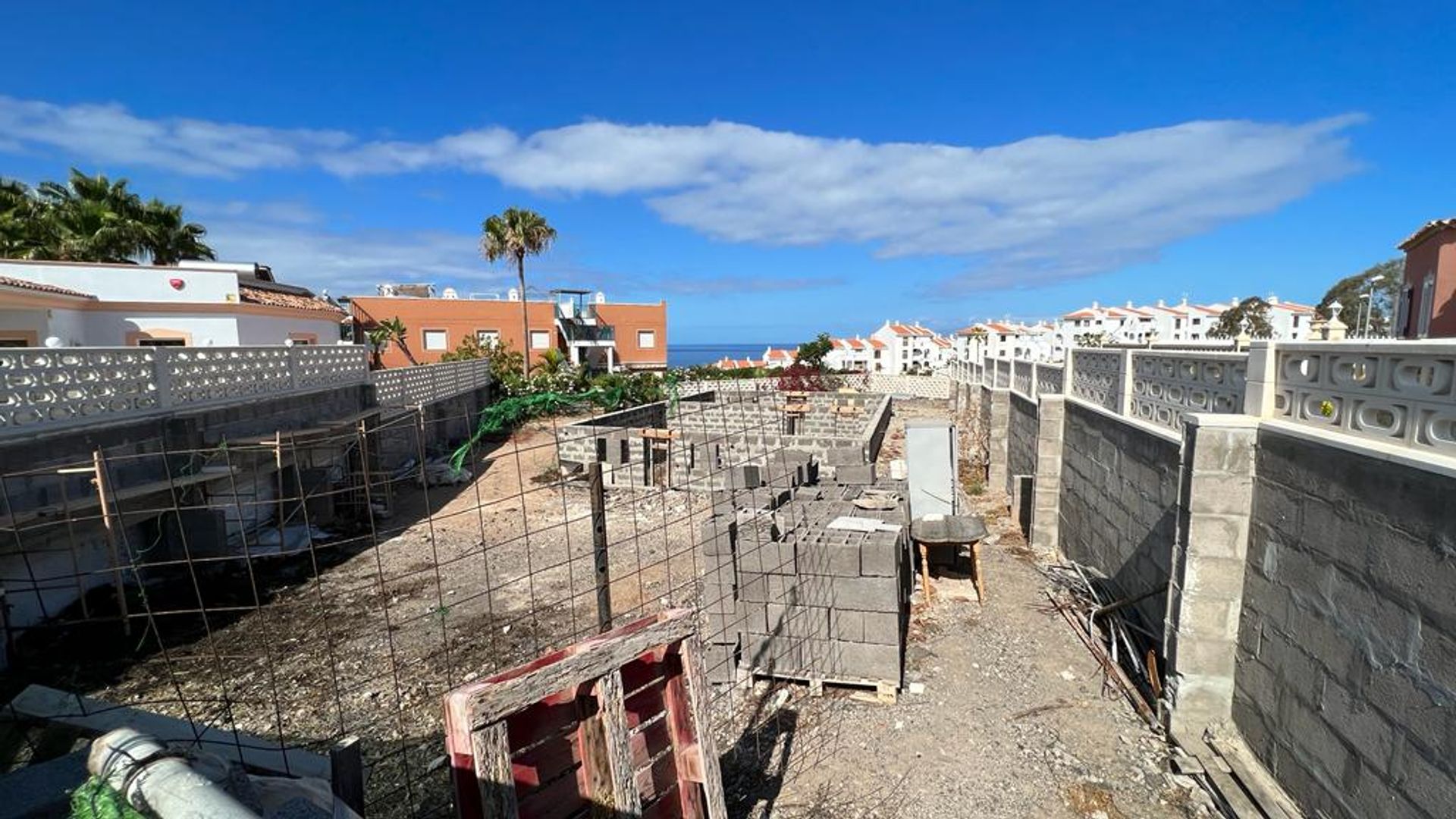 Land in Adeje, Canarias 11257756