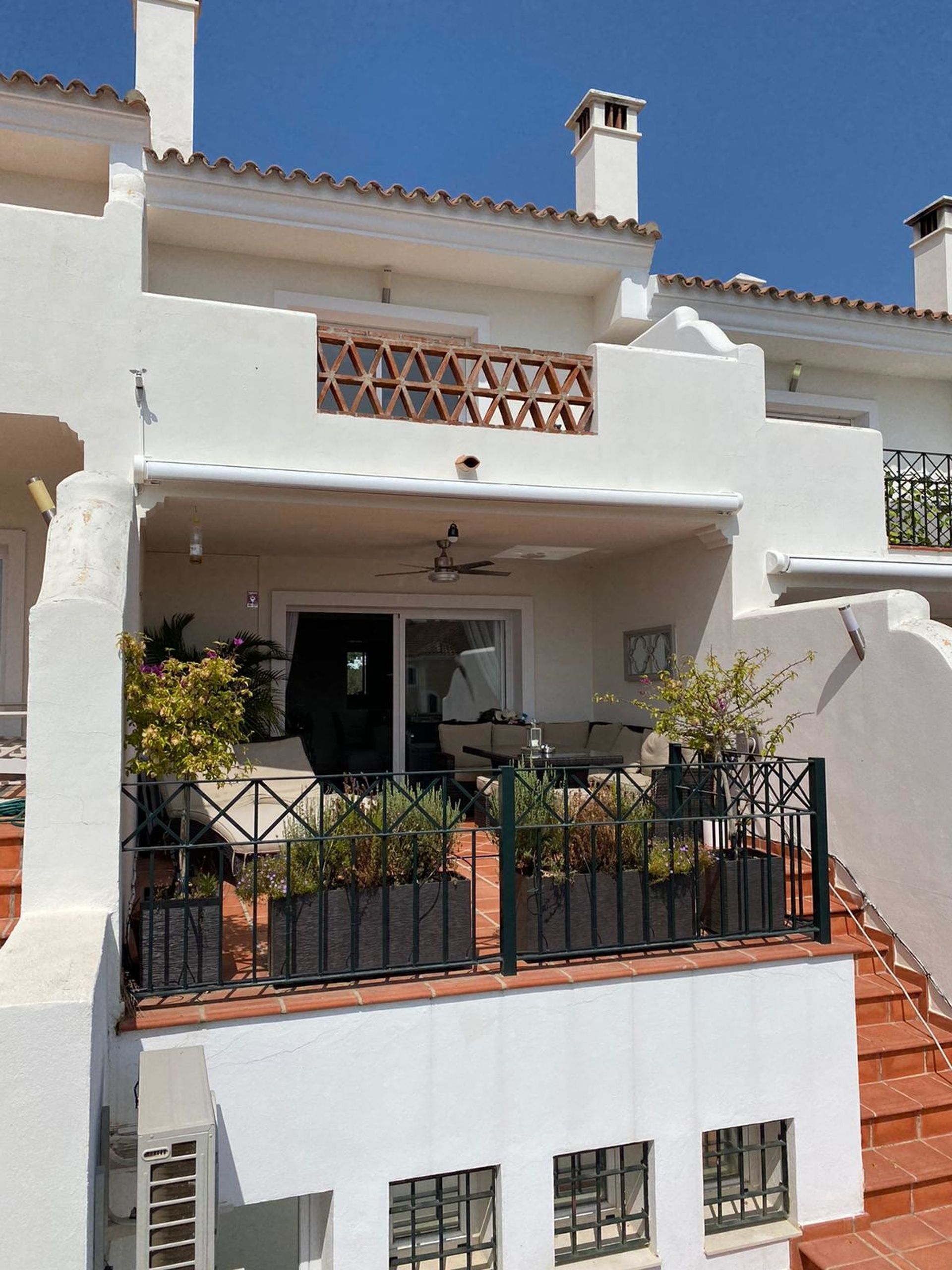 بيت في Estepona, Andalucía 11257779