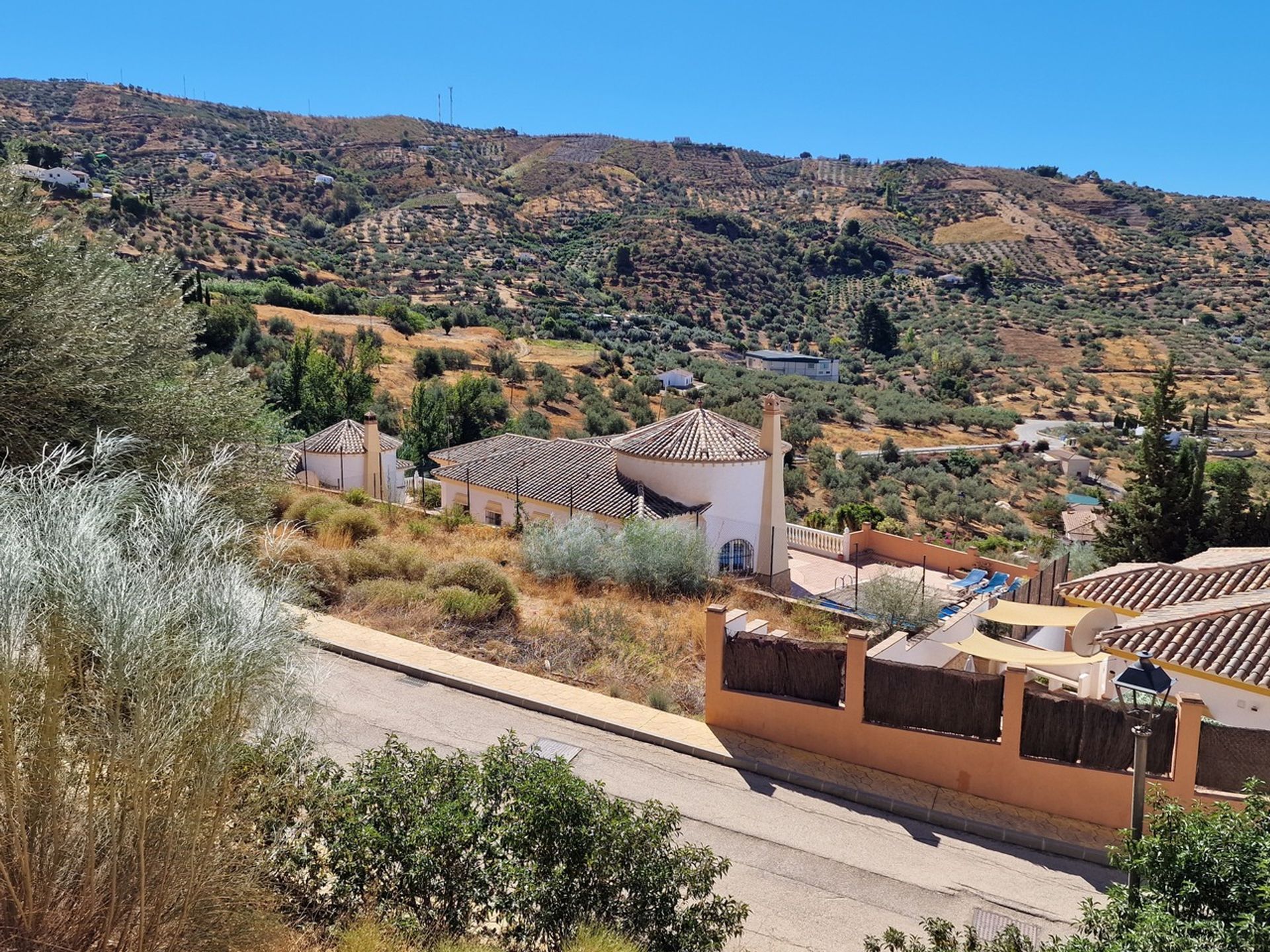 بيت في Alcaucín, Andalucía 11259400