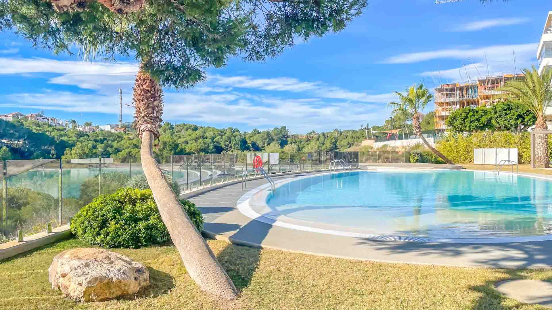 Condominium in Campoamor, Valencia 11262500