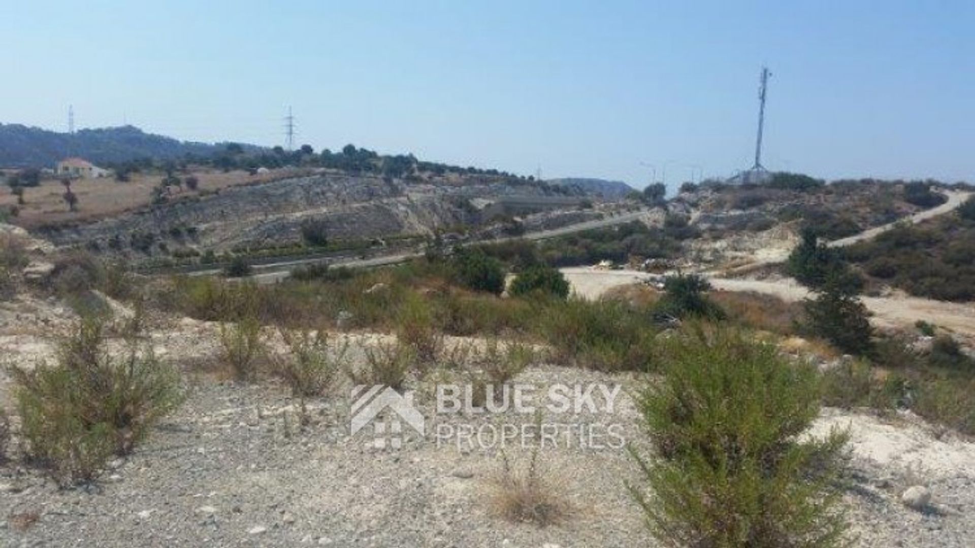 Land in Solaravia, Lemesos 11262897