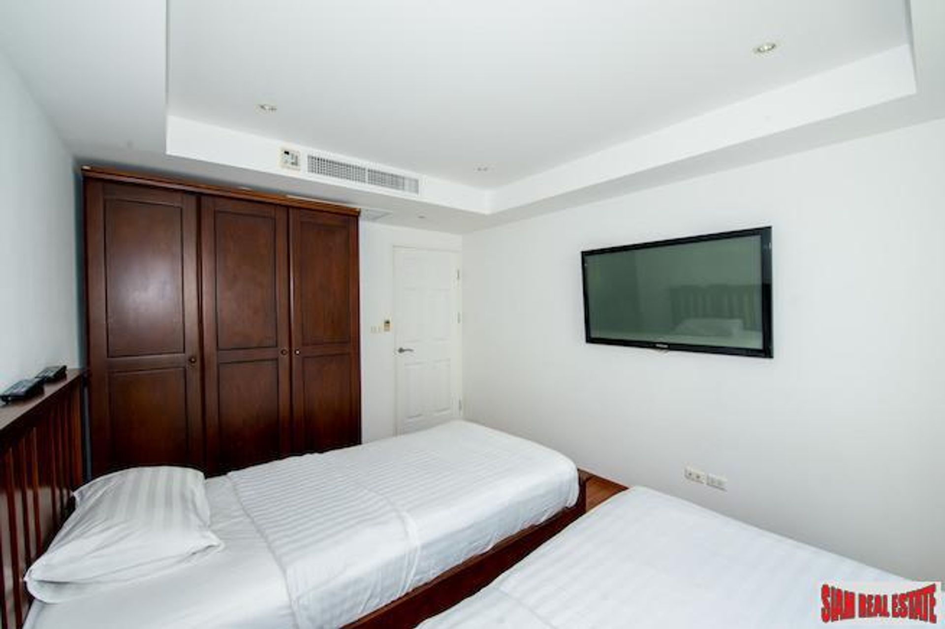 Kondominium dalam Karon, Phuket 11263037