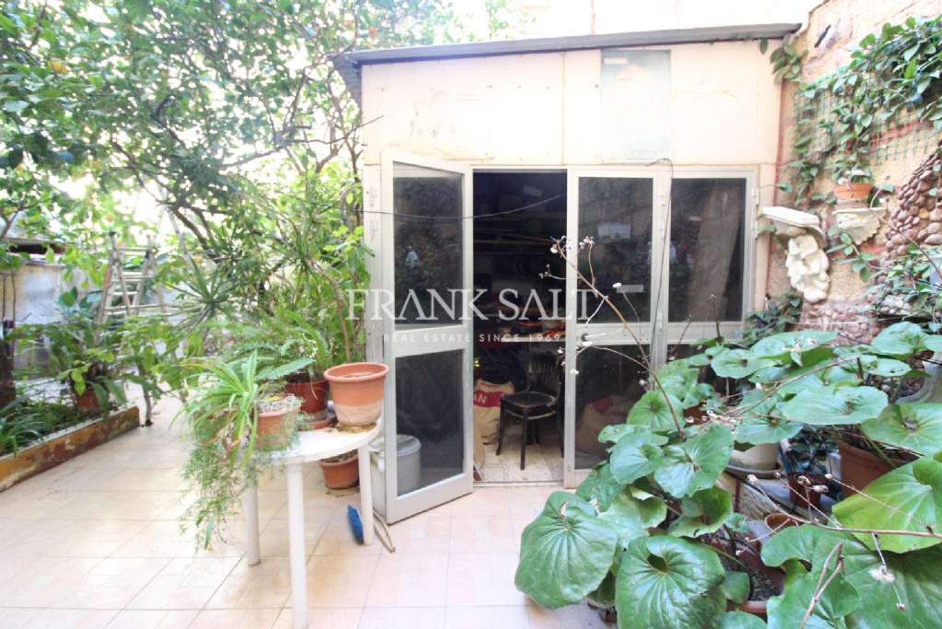 Osakehuoneisto sisään Senglea, Isla 11263692