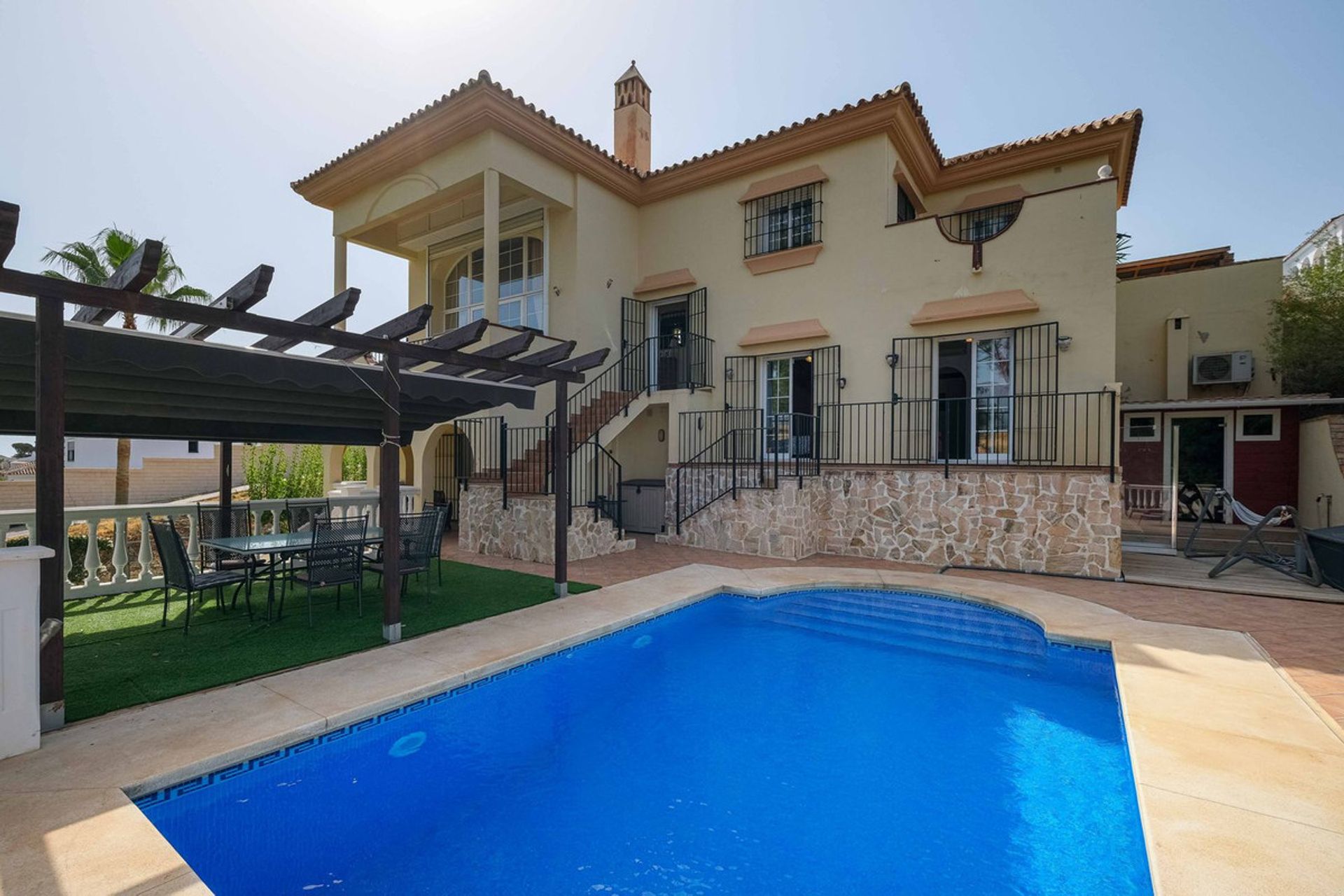 House in Fuengirola, Andalusia 11266307