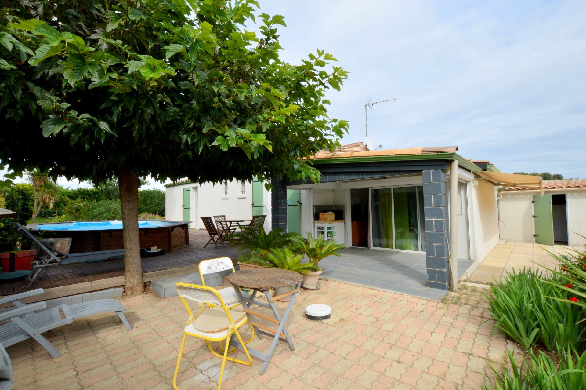 House in Saint-Mathieu-de-Tréviers, Hérault 11266345