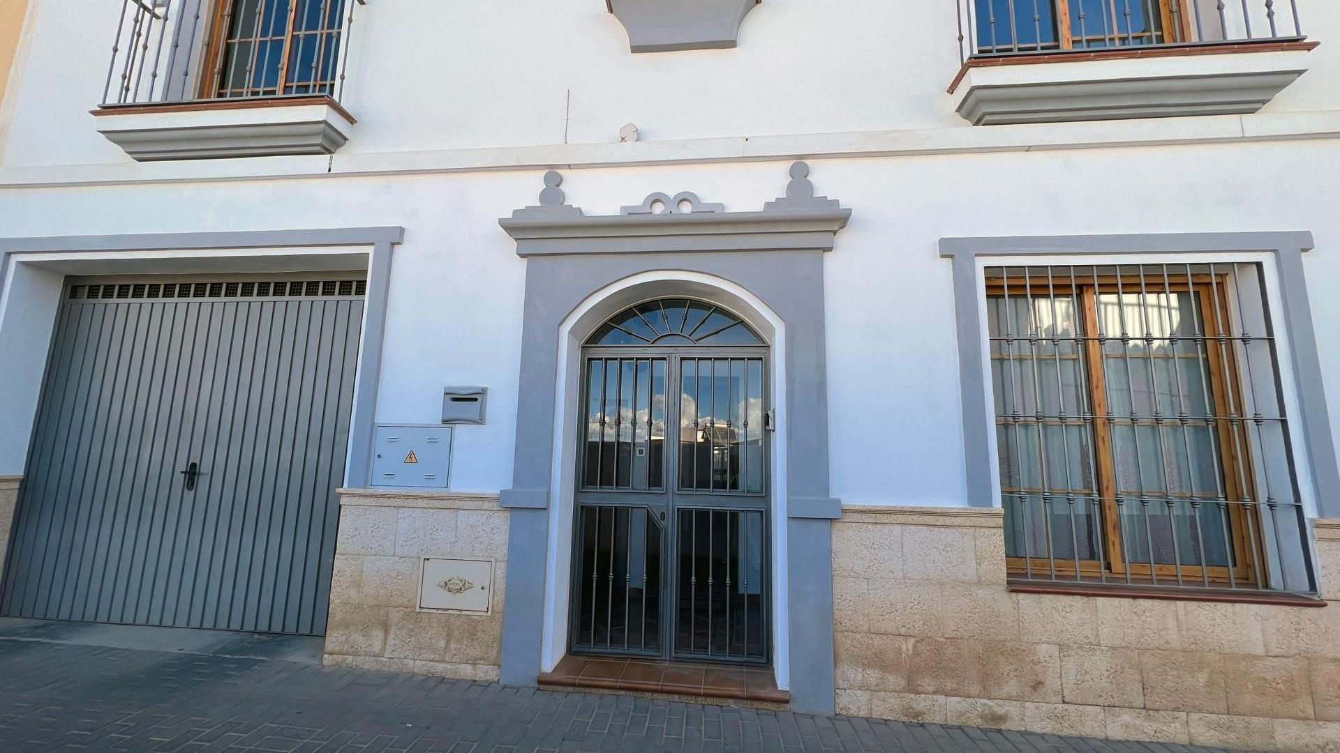 Casa nel Alhaurín el Grande, Andalucía 11266431