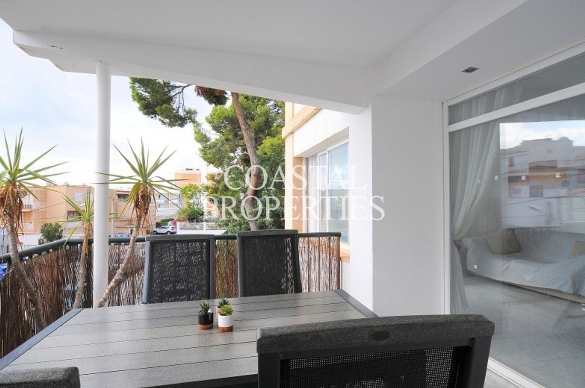 Condominio en Calvià, Islas Baleares 11266728