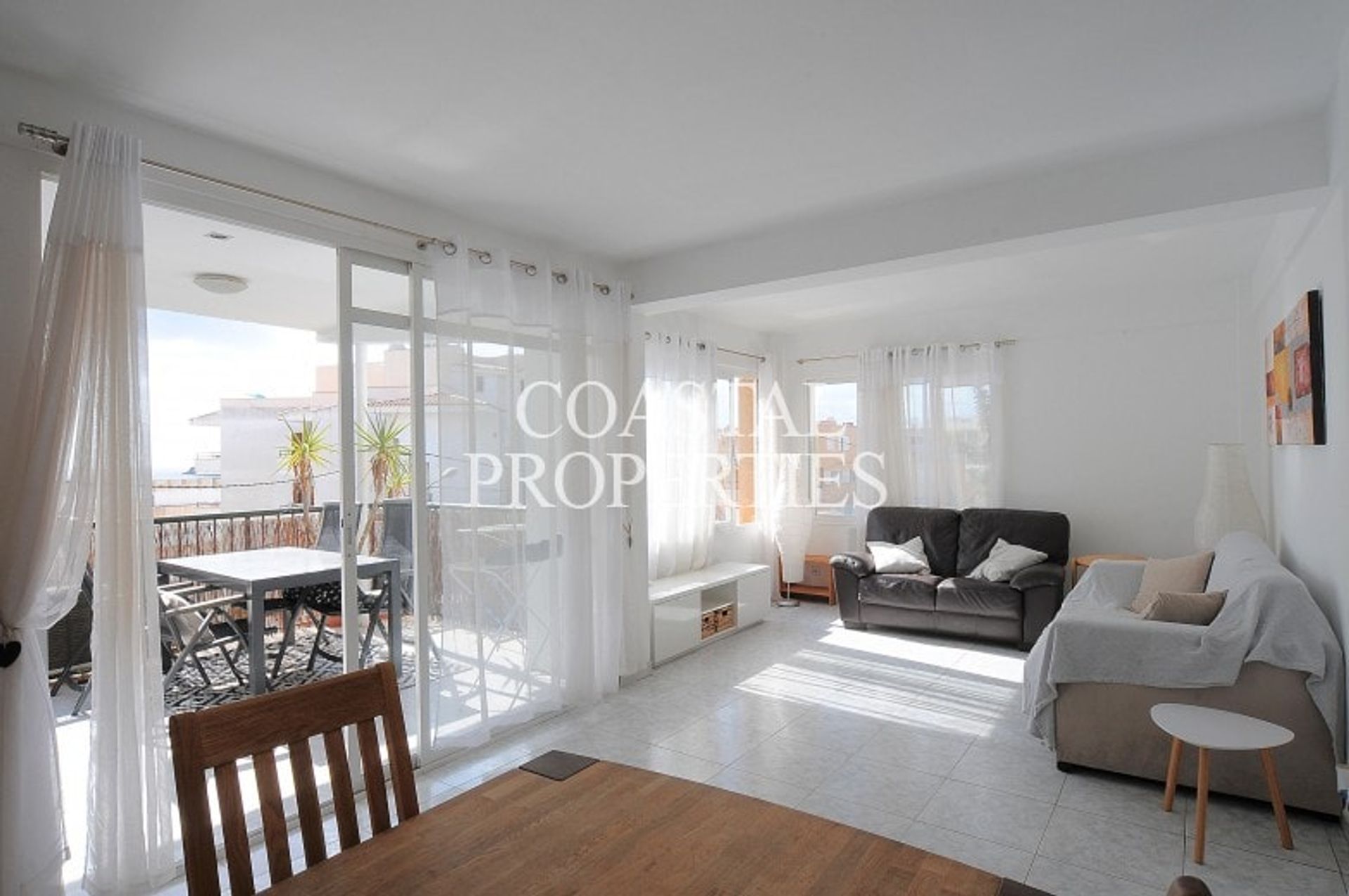 Condominio en Calvià, Islas Baleares 11266728