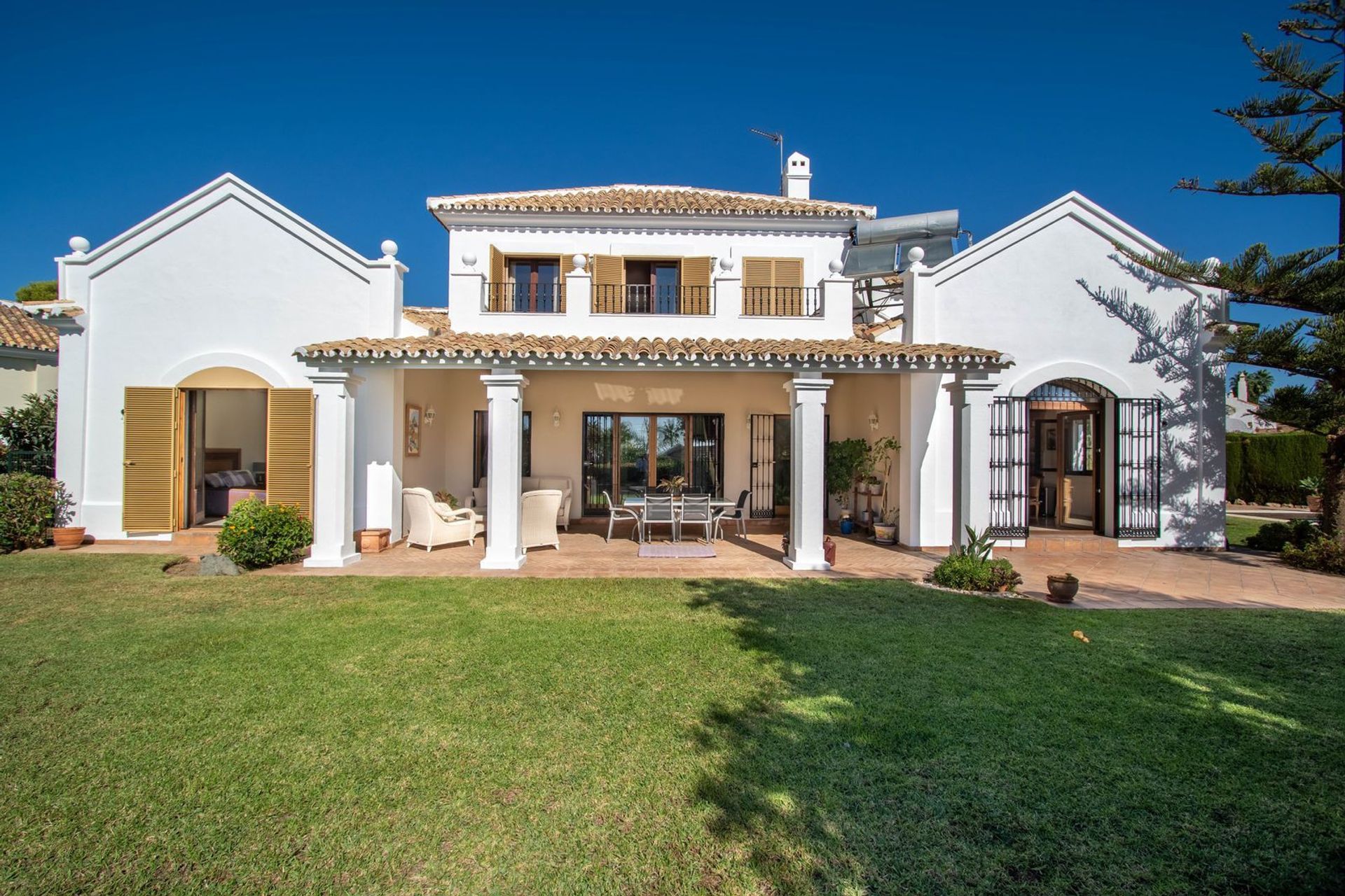 Rumah di Estepona, Andalucía 11266750