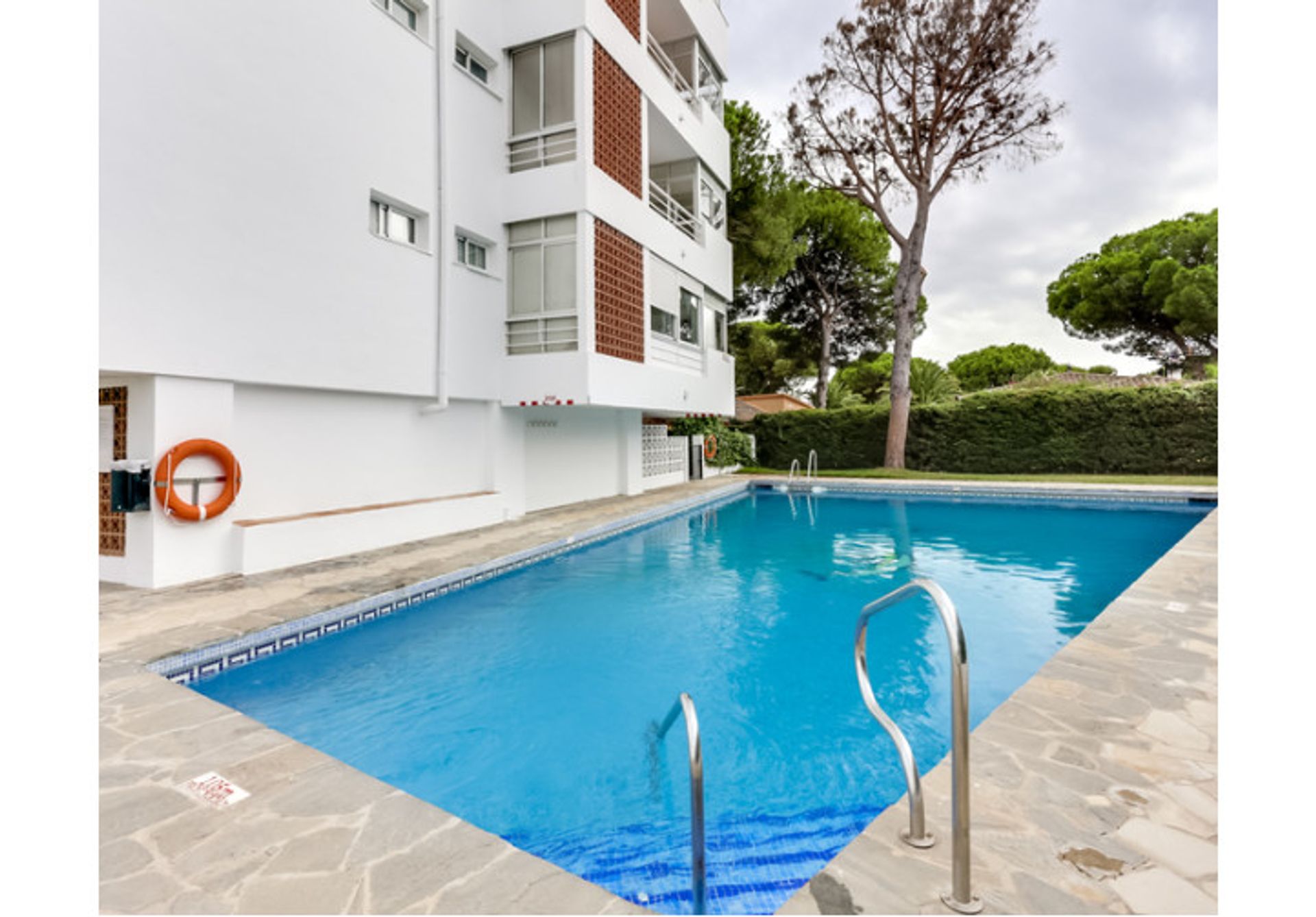 Condominium in Ojen, Andalusië 11267131