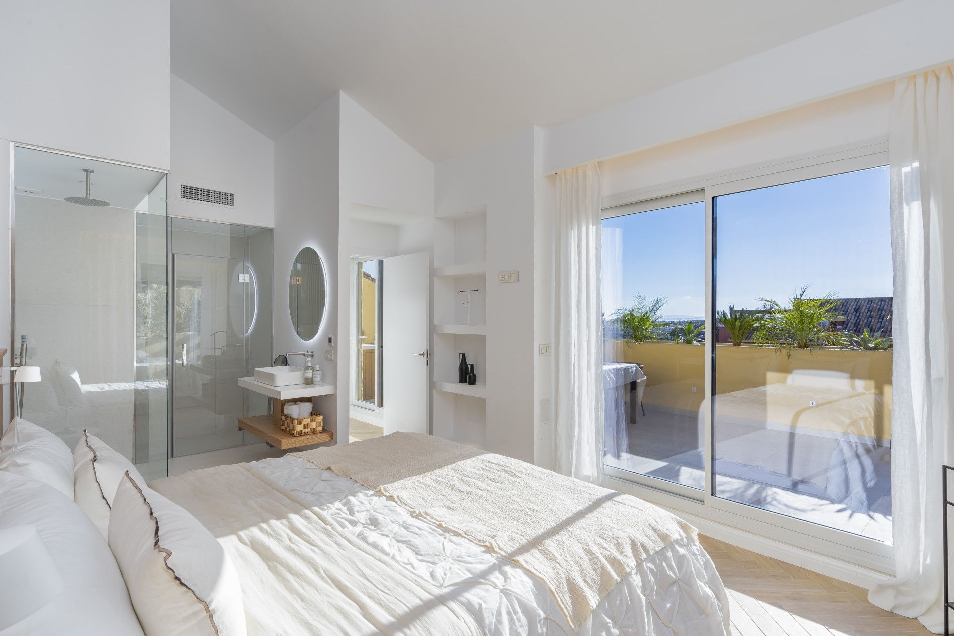 Condominium in Estepona, Andalusië 11267435