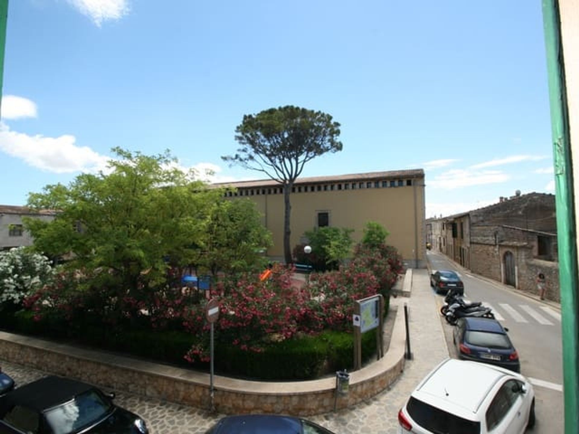 Condominium in Binisalem, De Balearen 11269243