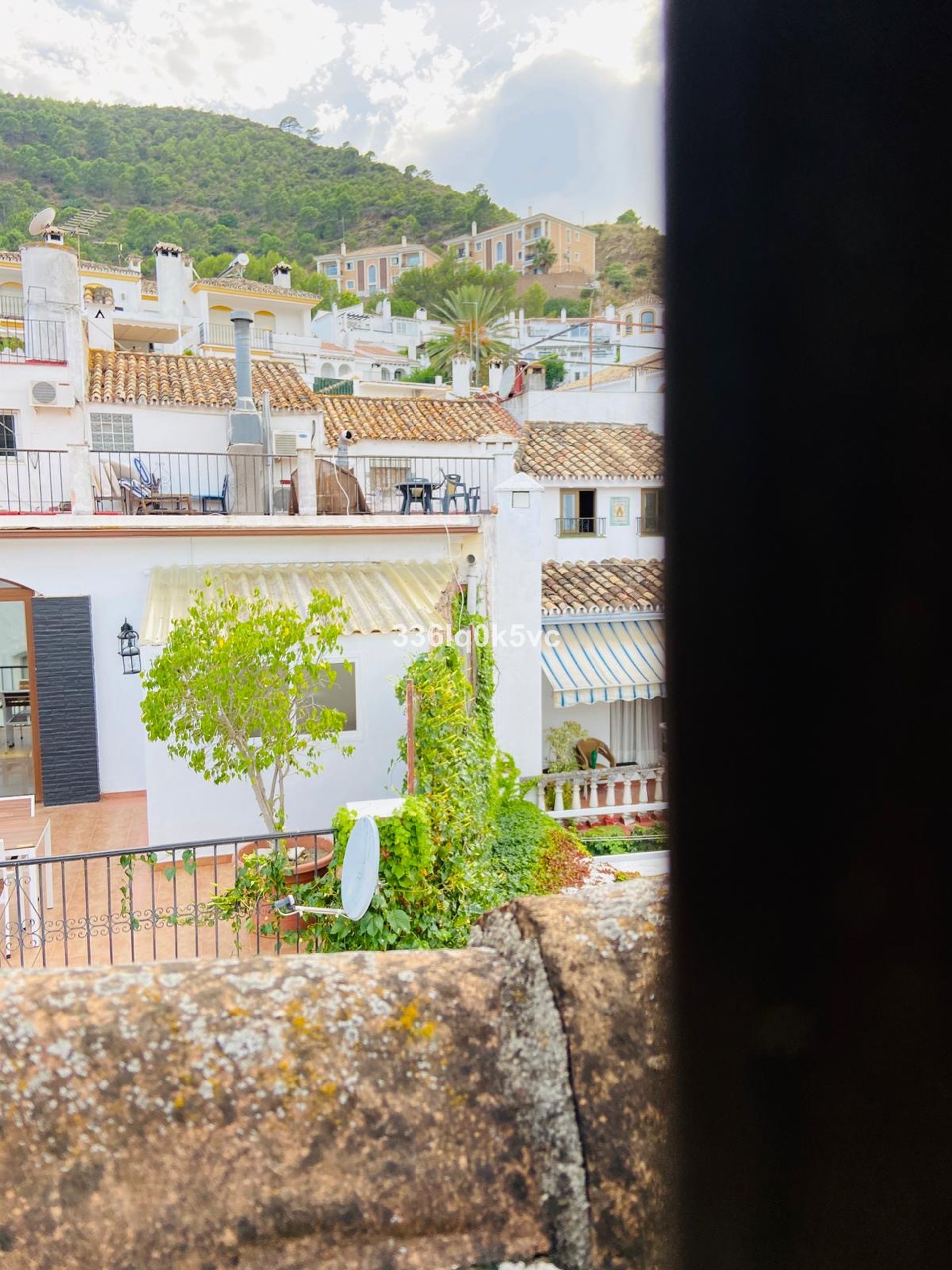 Industrial in Benahavís, Andalucía 11271431