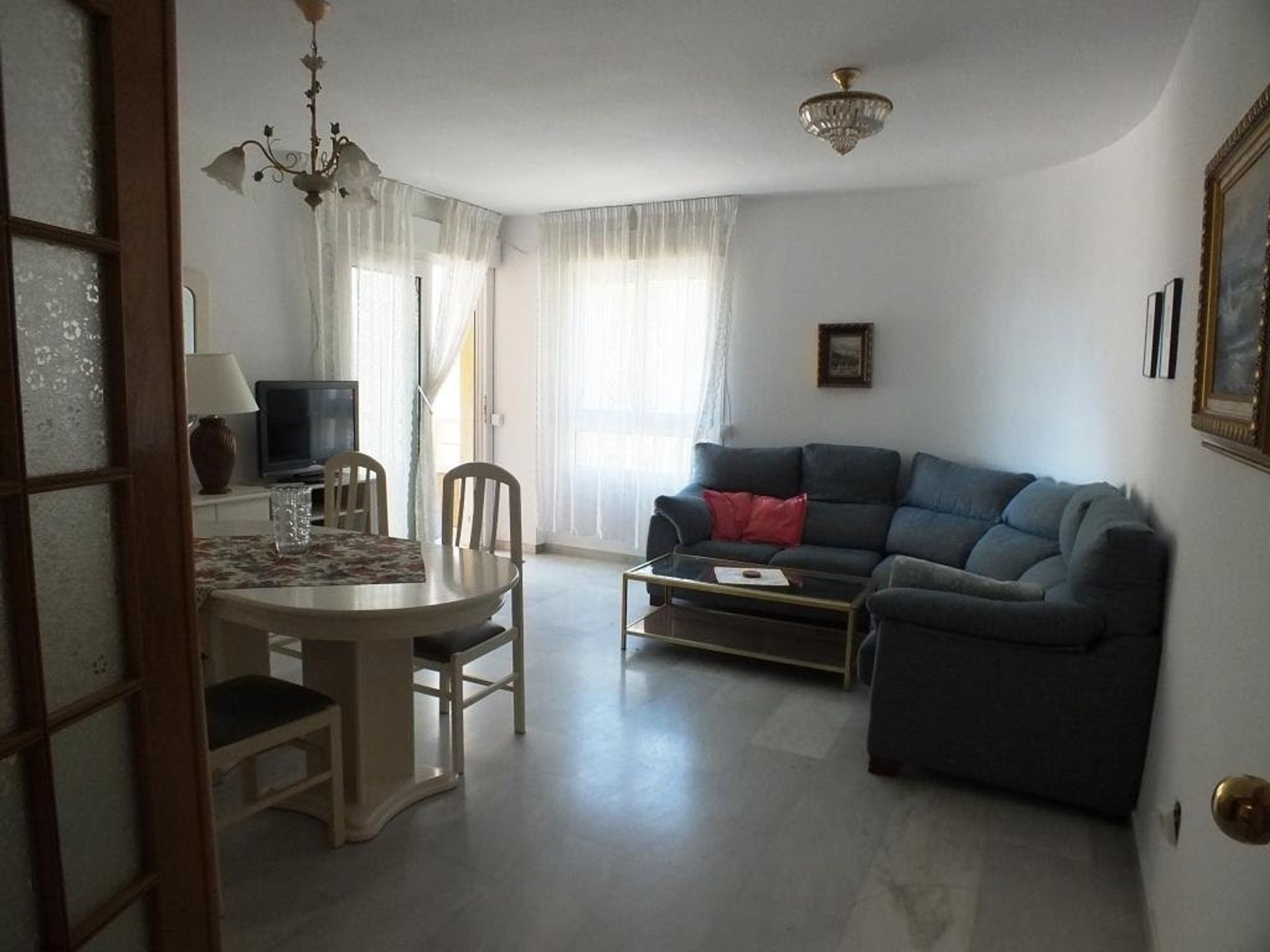 Osakehuoneisto sisään Torremolinos, Andalucía 11272246