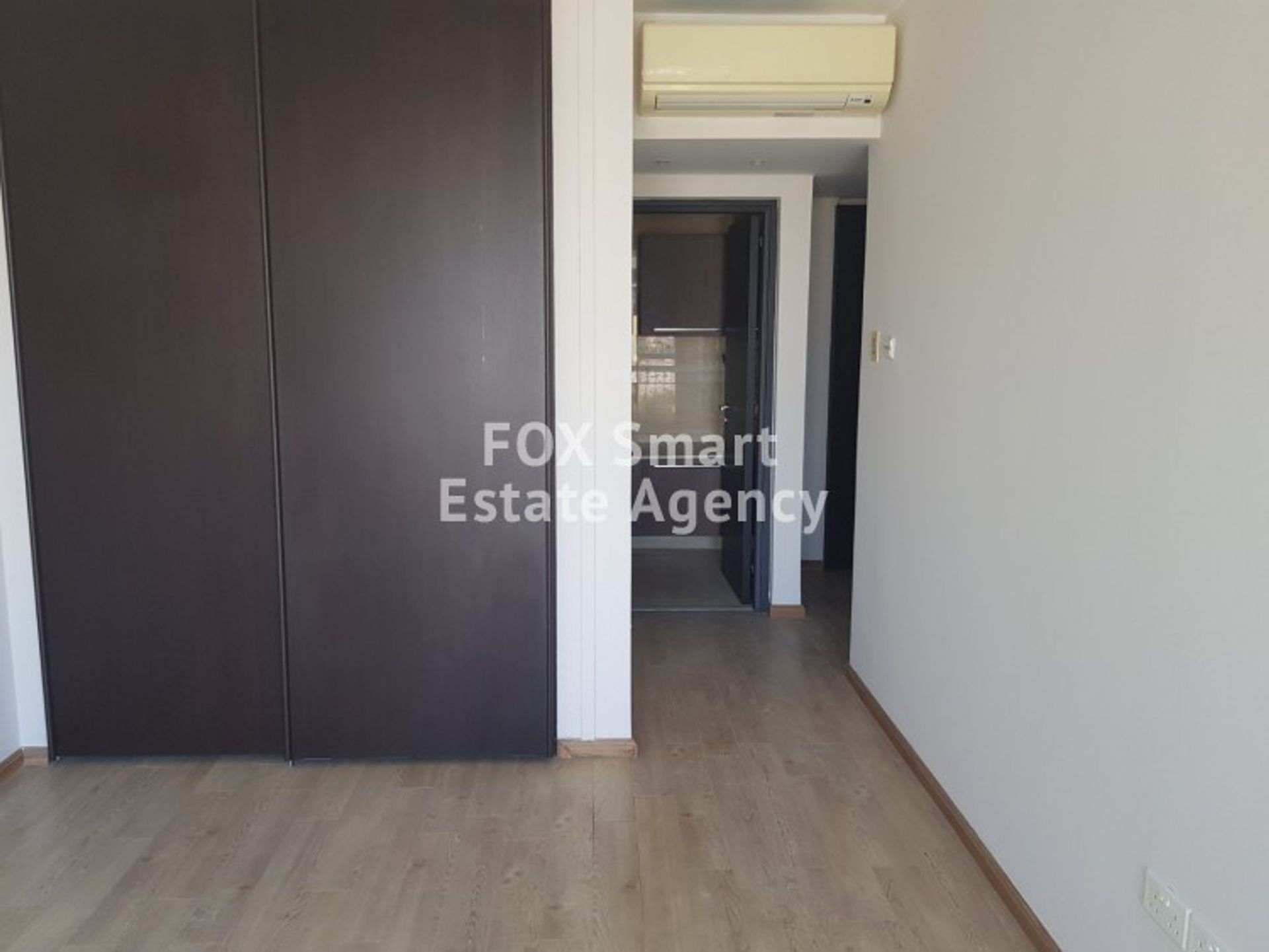 Condominium dans Agios Tychon, Limassol 11275281