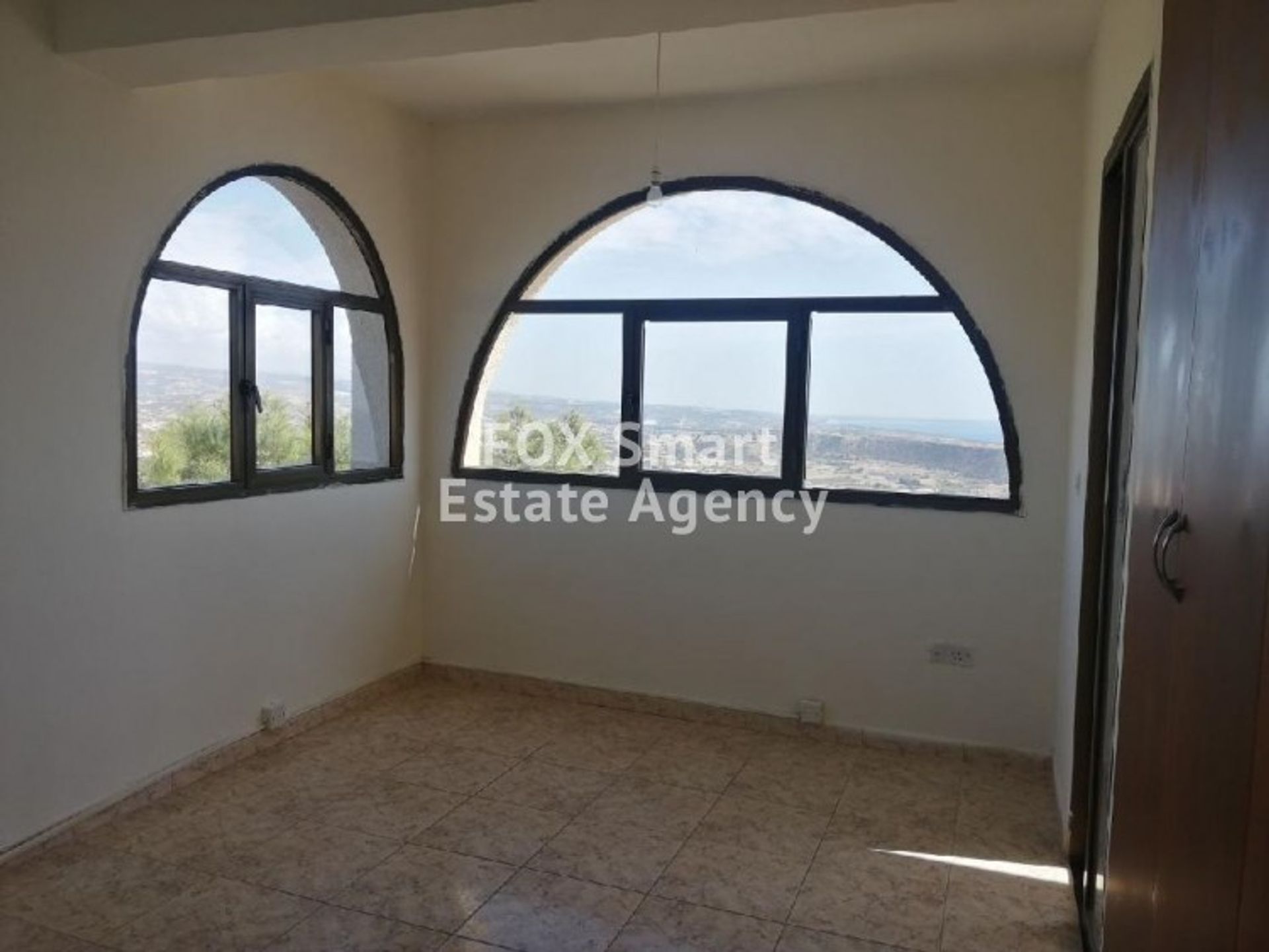 rumah dalam Pissouri, Limassol 11275297