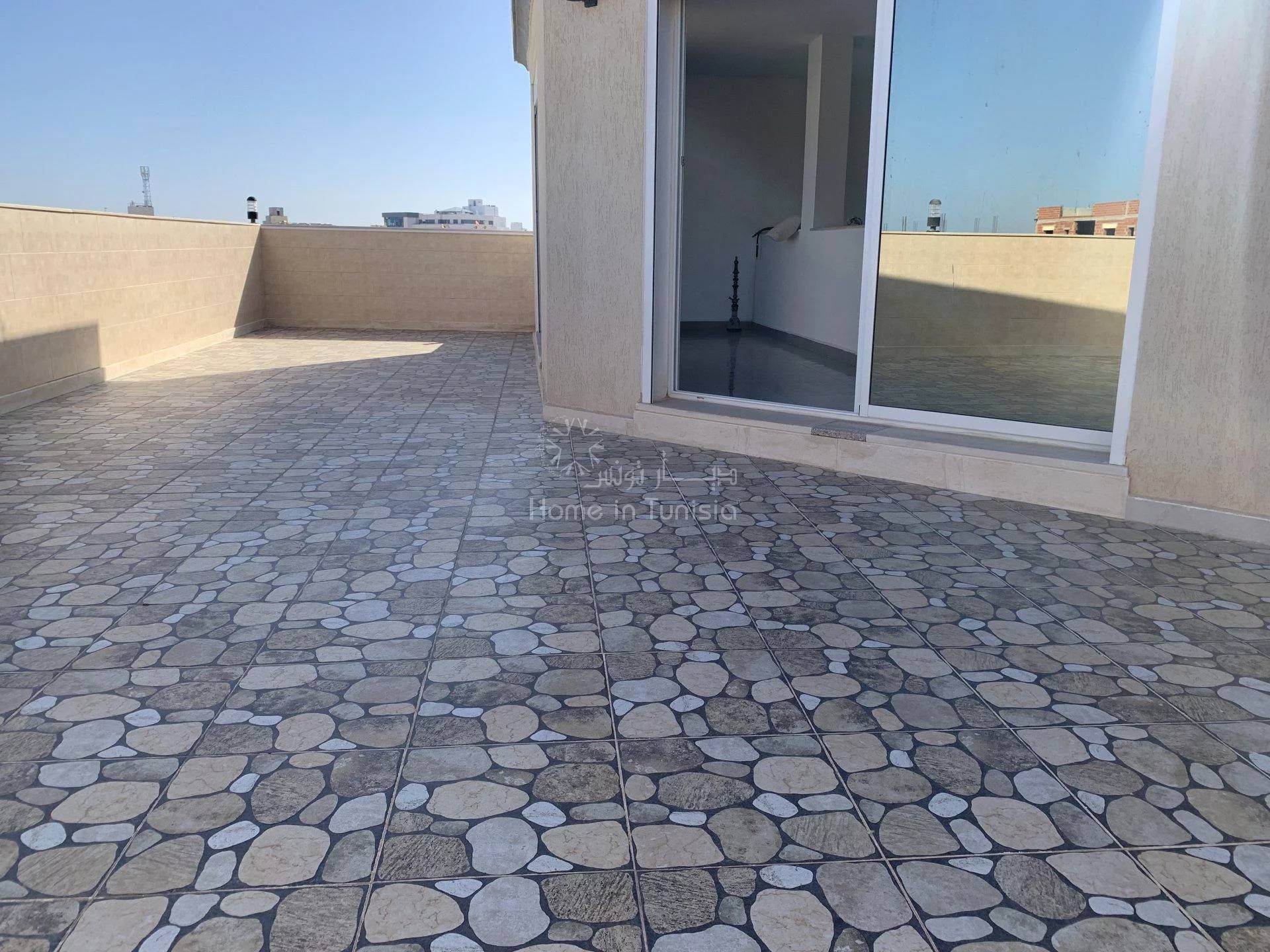 rumah dalam Ksar Hellal, Monastir 11275647