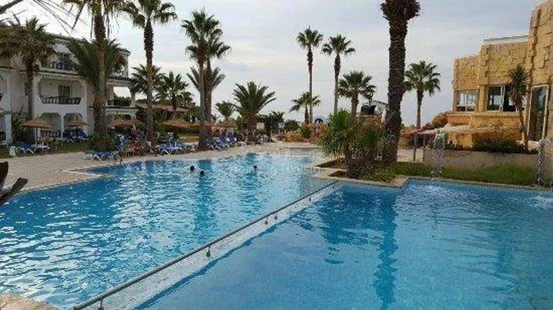 صناعي في Monastir, Monastir 11275951