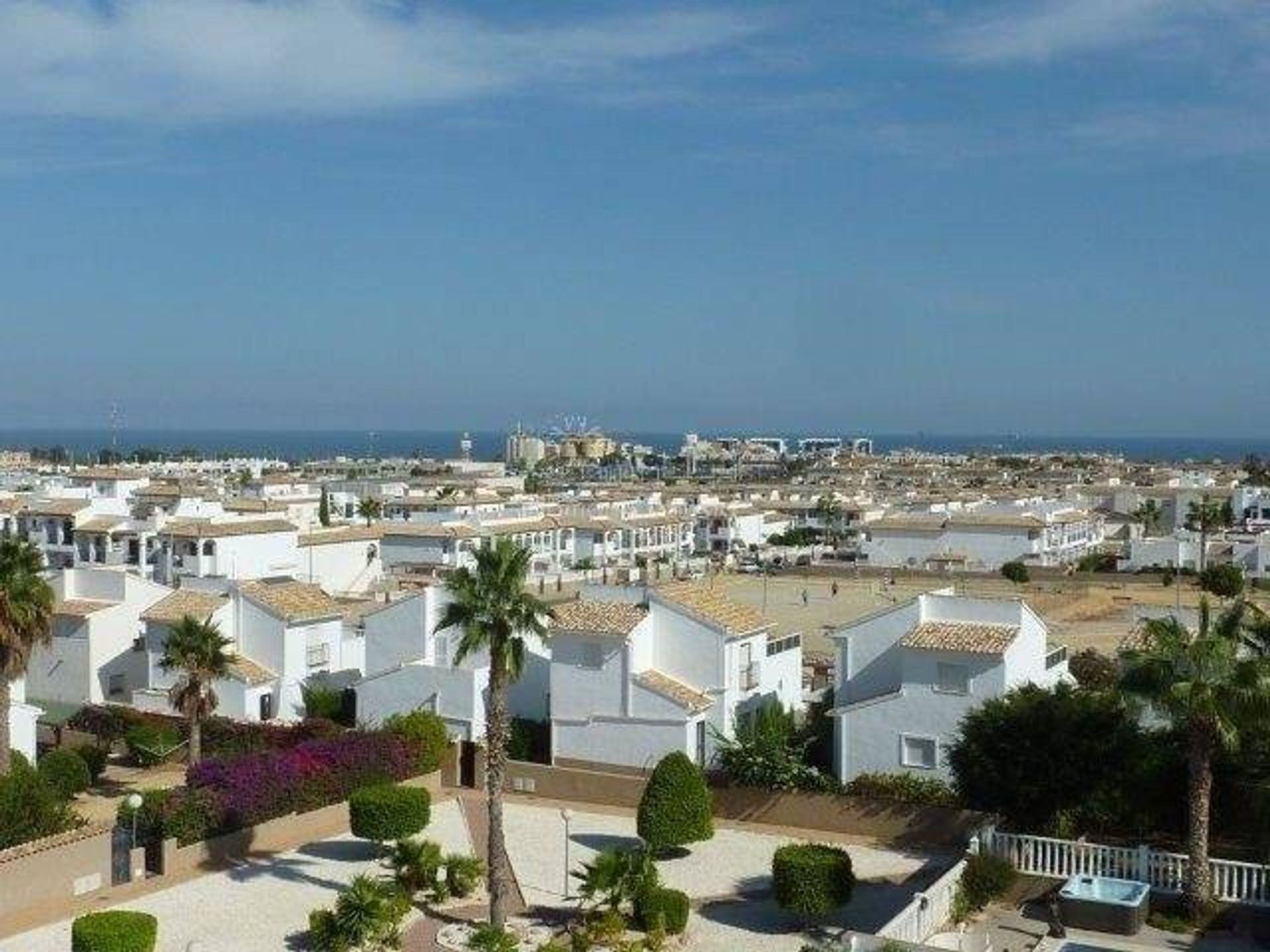 Condominium dans Torrevieja, Comunidad Valenciana 11276308