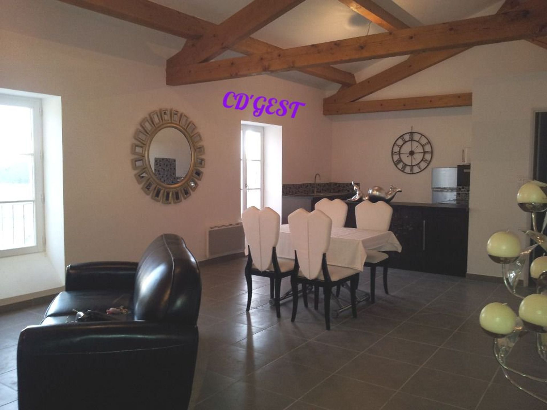 Ejerlejlighed i Montboucher-sur-Jabron, Drôme 11276475