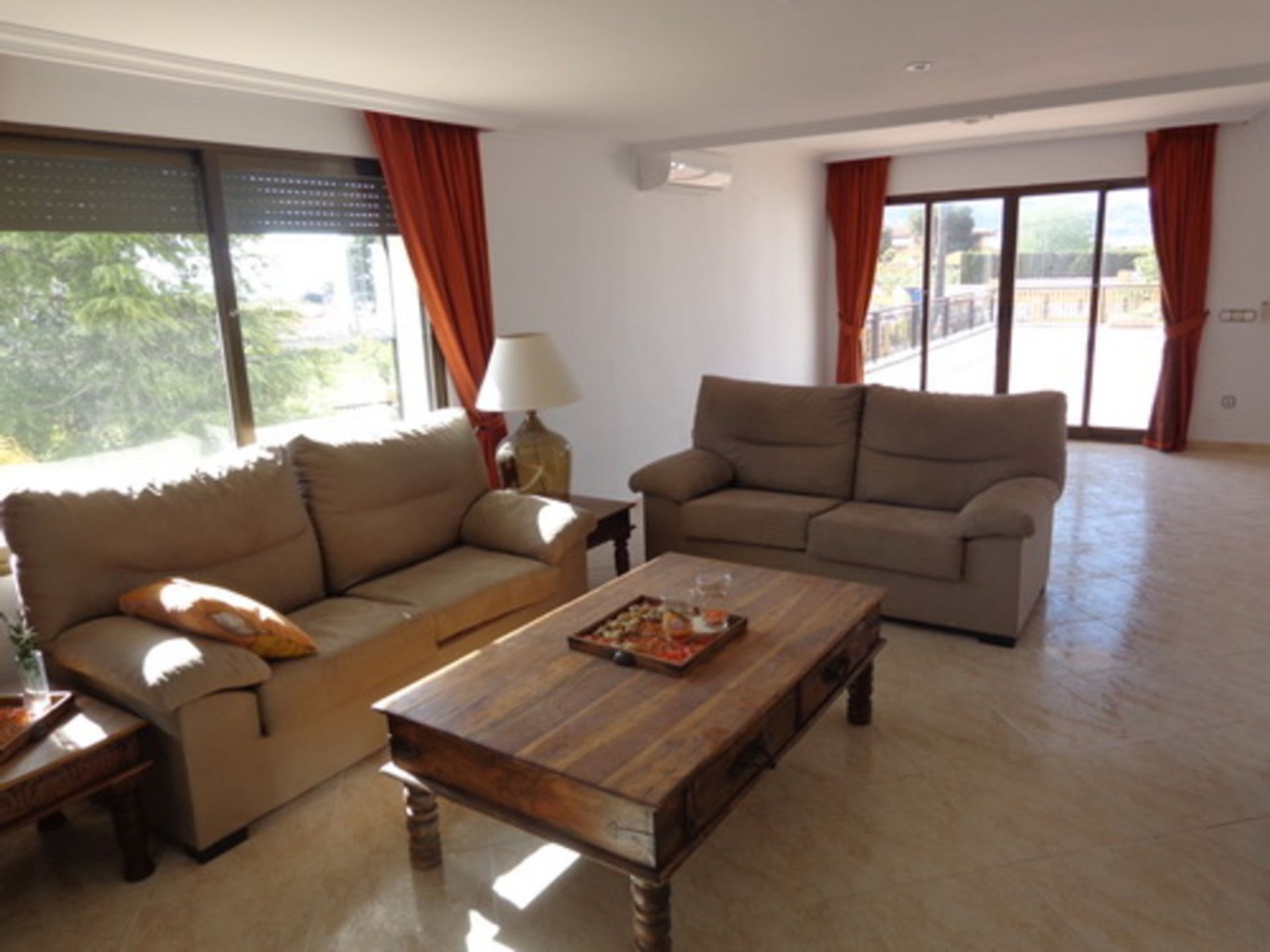 House in , Comunidad Valenciana 11278196