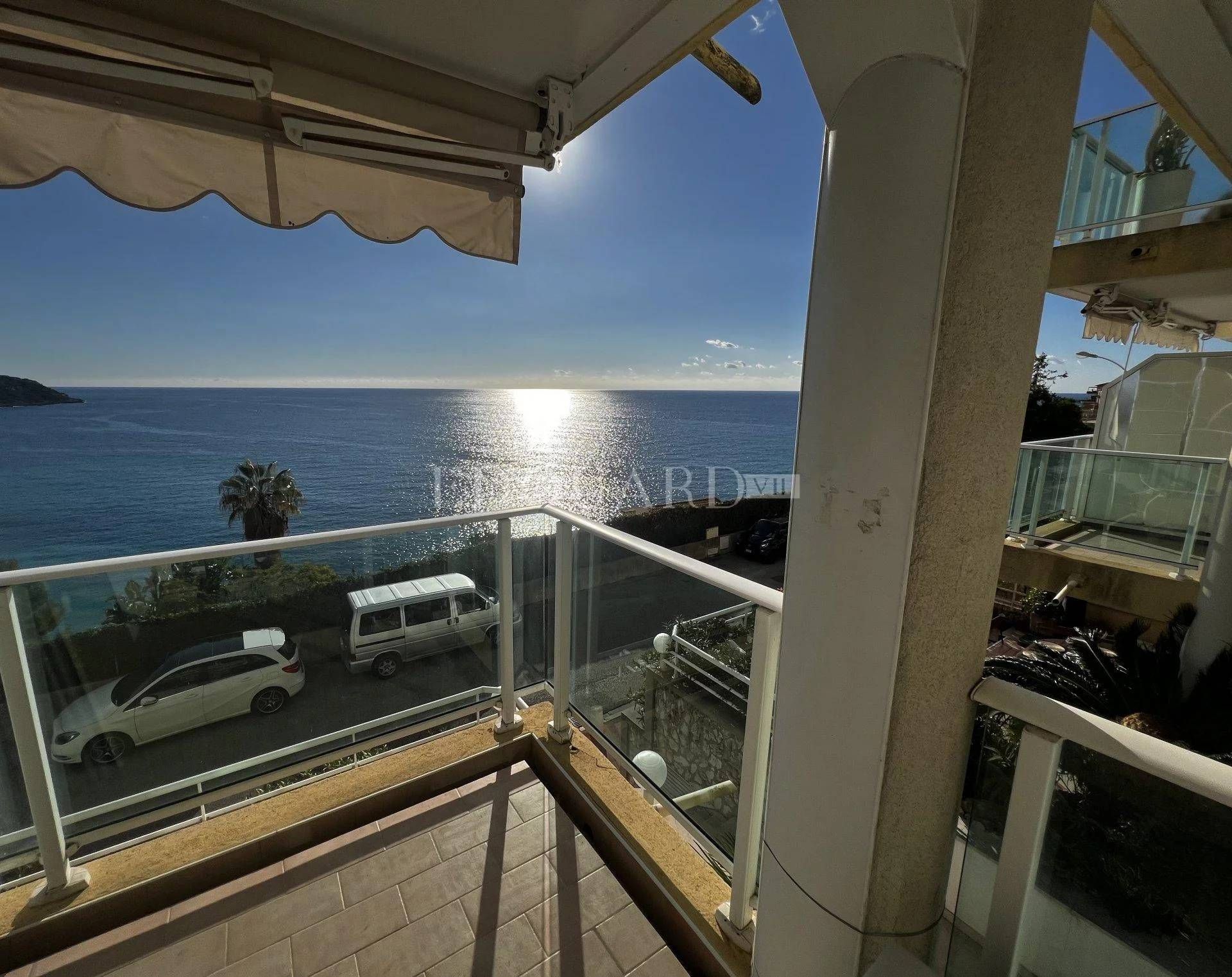 公寓 在 Roquebrune-Cap-Martin, Provence-Alpes-Côte d'Azur 11278486