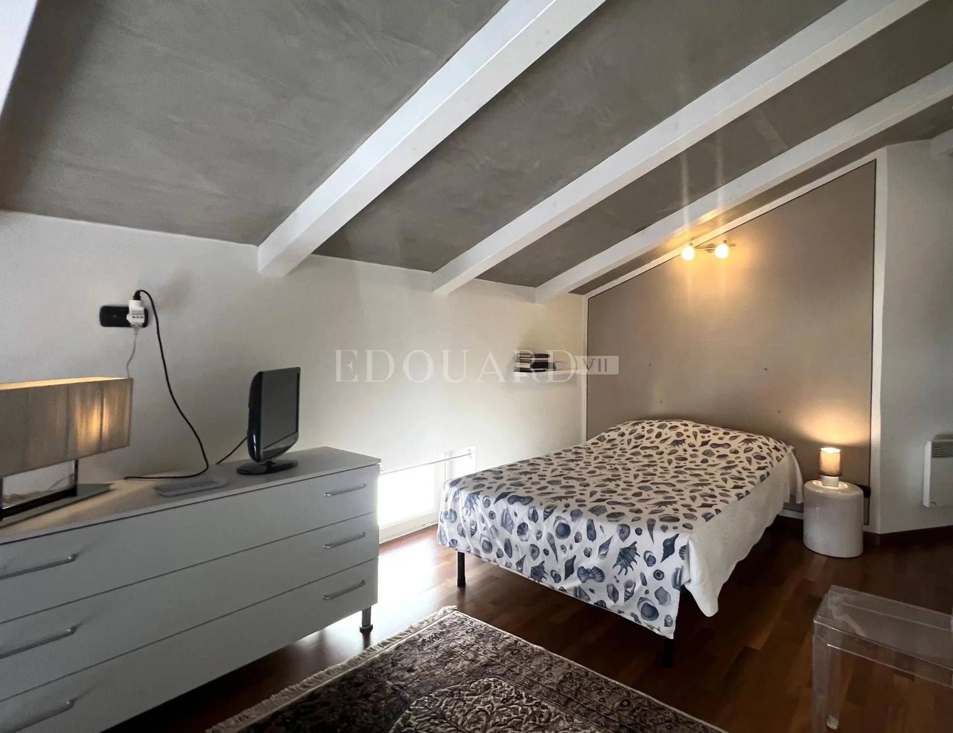 Кондоминиум в Menton, Provence-Alpes-Côte d'Azur 11278567