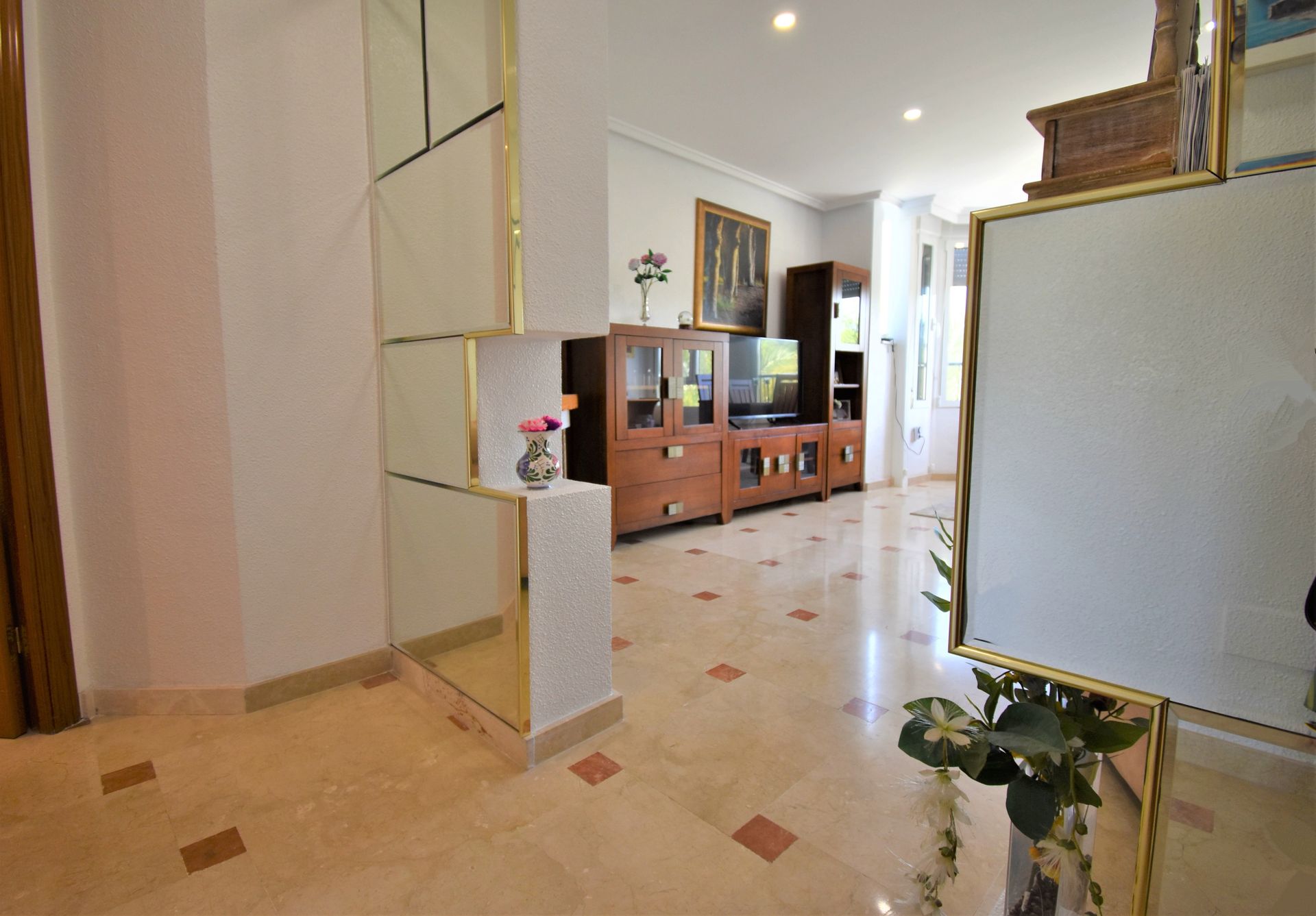 Condominium in Guardamar del Segura, Valencian Community 11278664