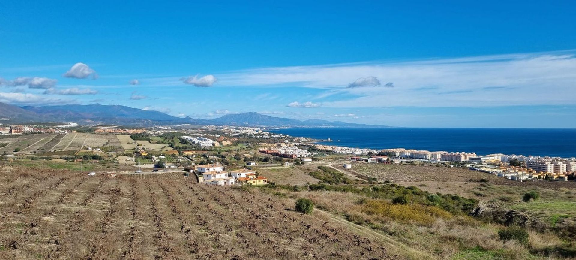 Condominium in Manilva, Andalucía 11278683