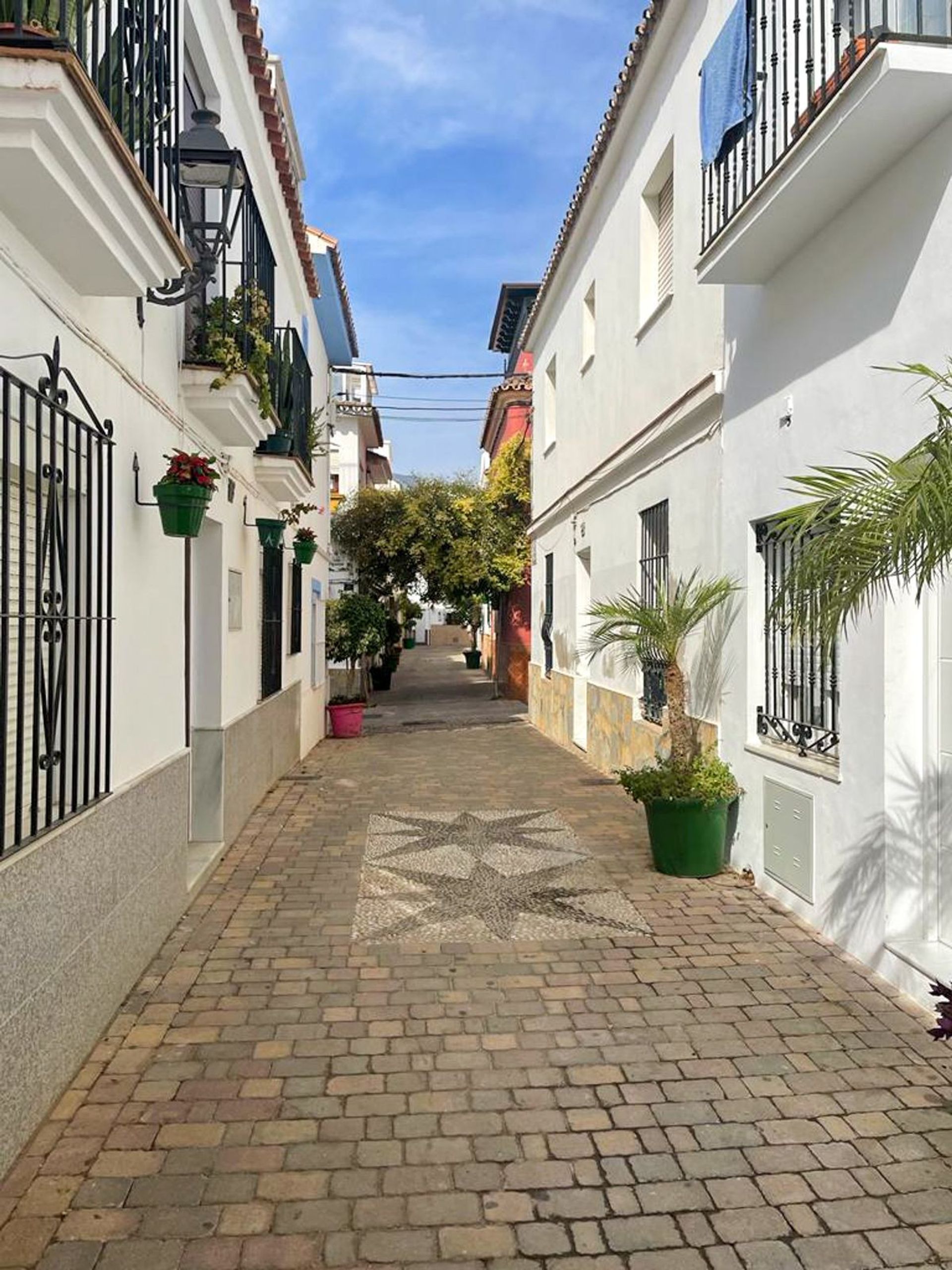 Casa nel Estepona, Andalucía 11278694