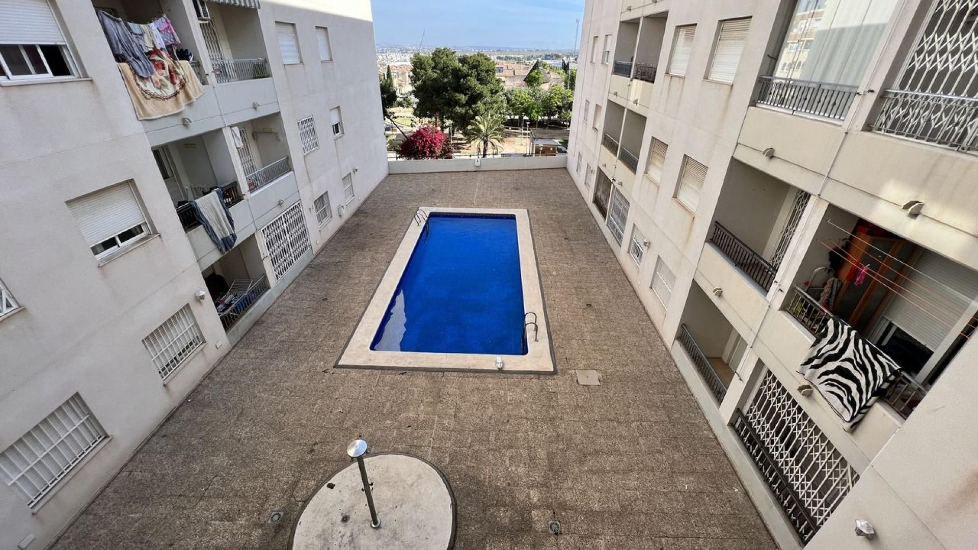 Condominium dans Torrevieja, Valence 11278770