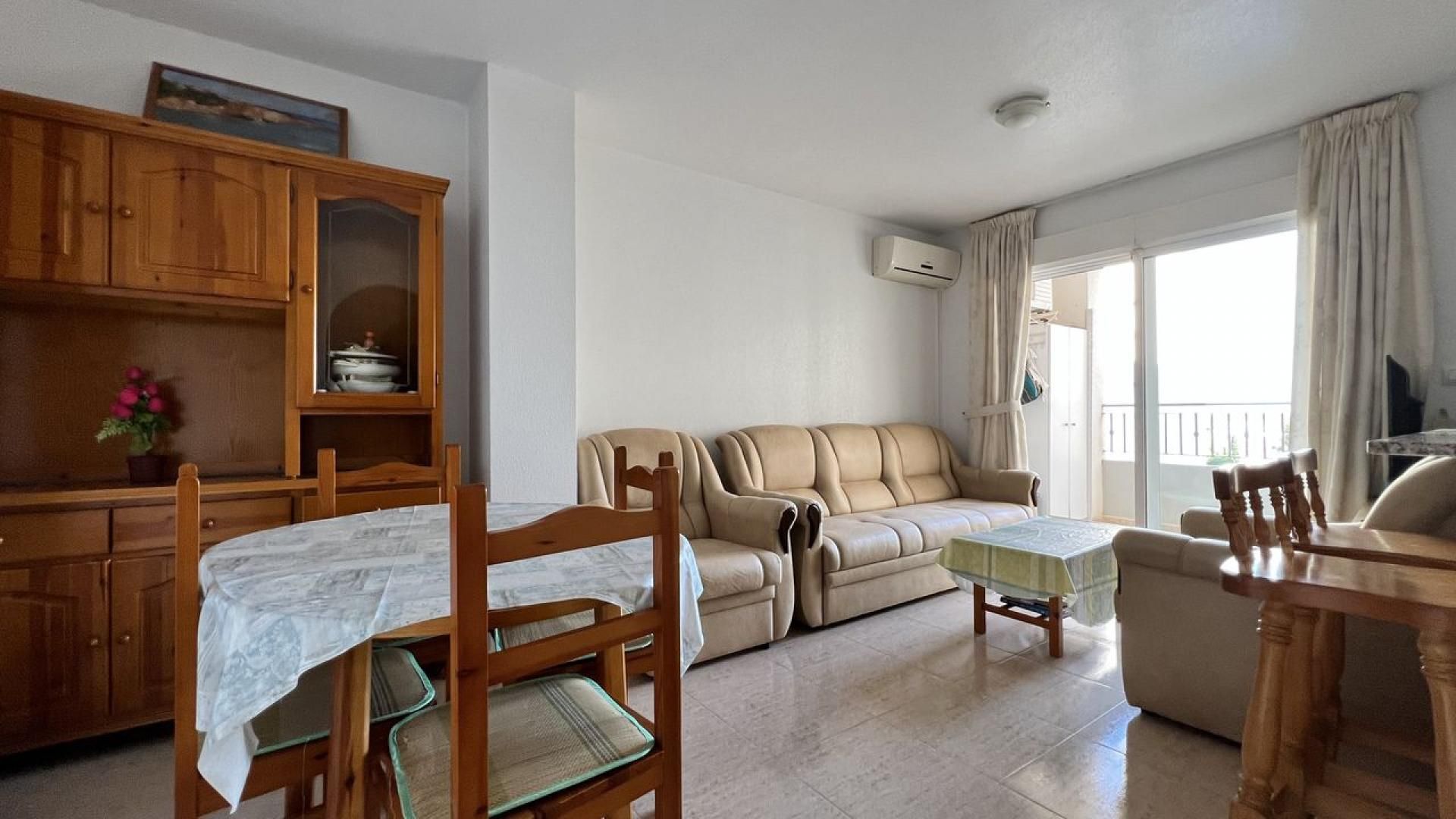 Condominium dans Torrevieja, Valence 11278770