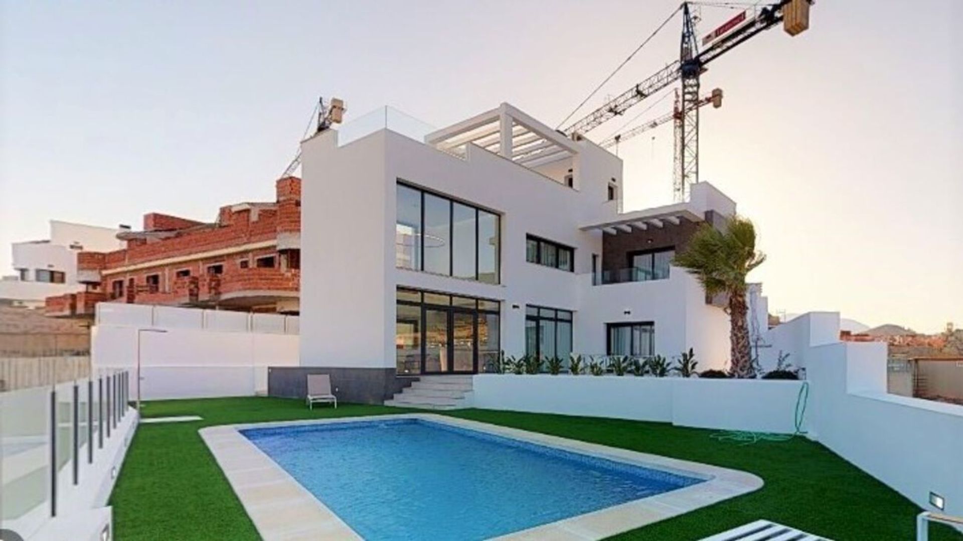 House in Benidorm, Comunidad Valenciana 11279084