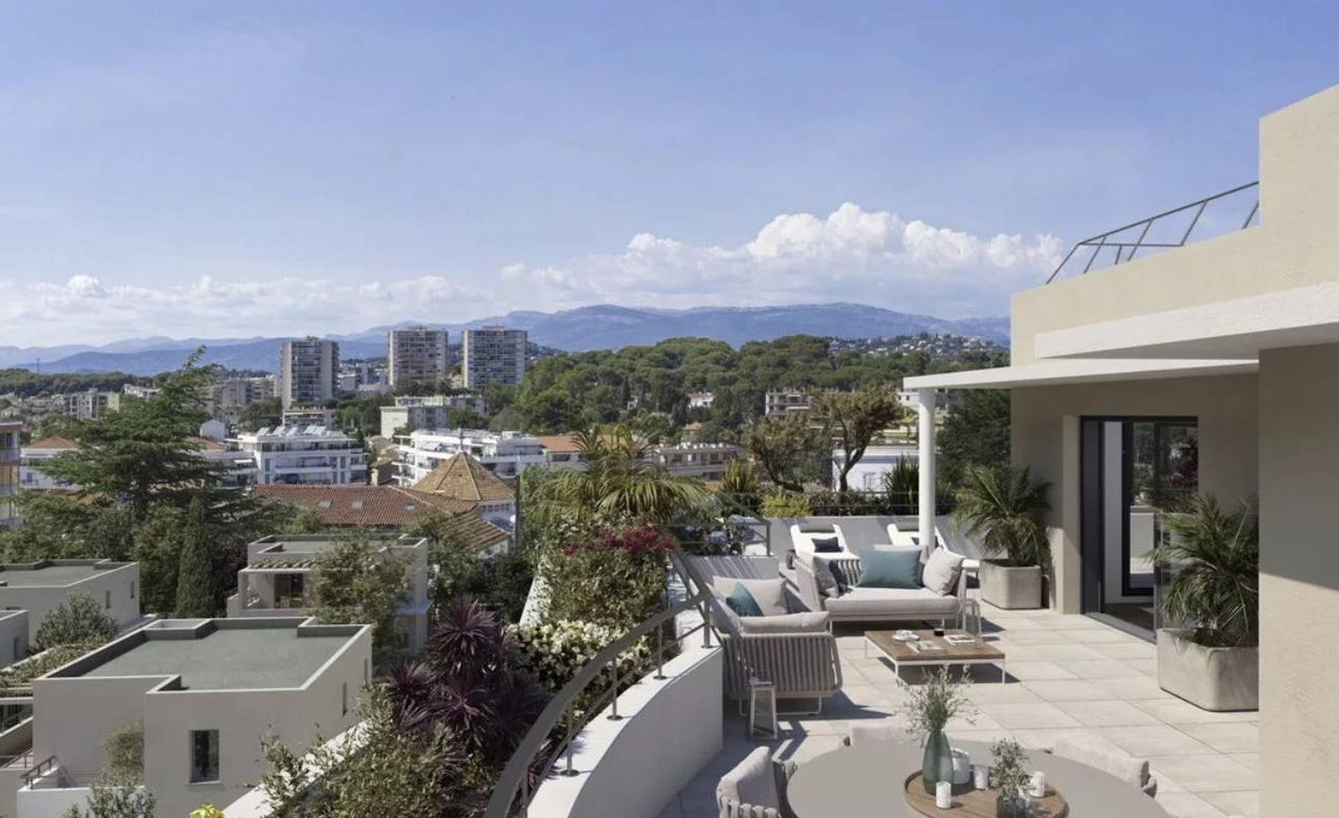 Condominium in Le Cannet, Provence-Alpes-Cote d'Azur 11279137