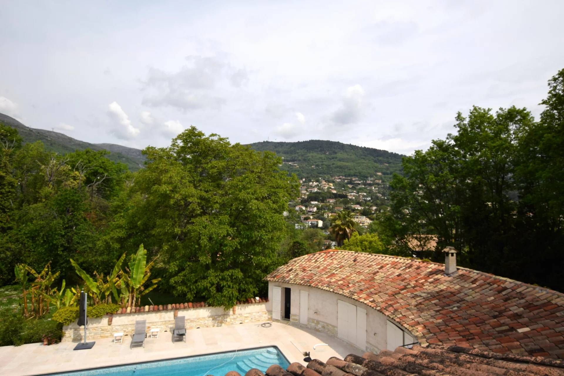 Будинок в Vence, Provence-Alpes-Côte d'Azur 11279367