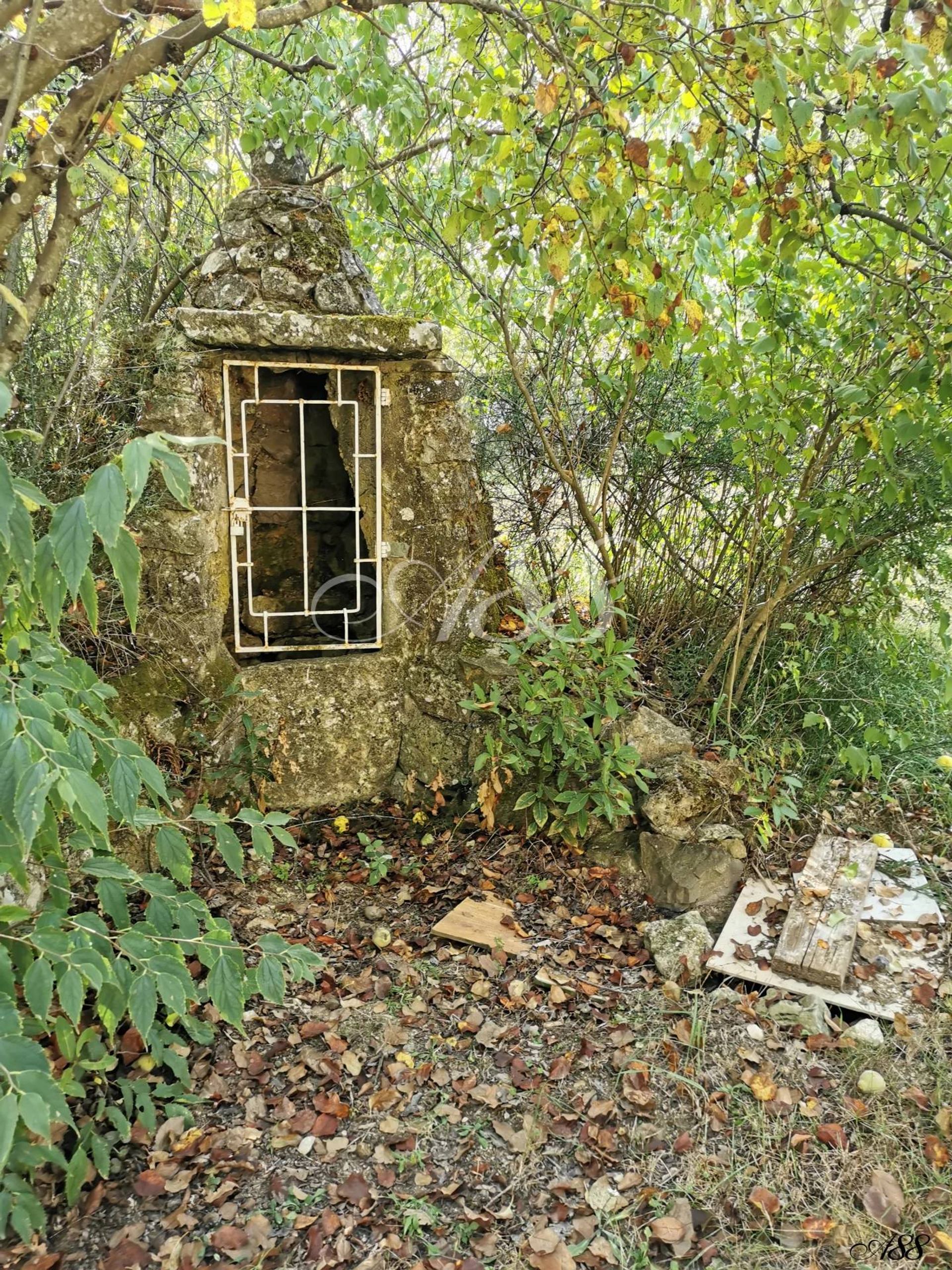 rumah dalam Saint-Paul-en-Forêt, Provence-Alpes-Côte d'Azur 11279563