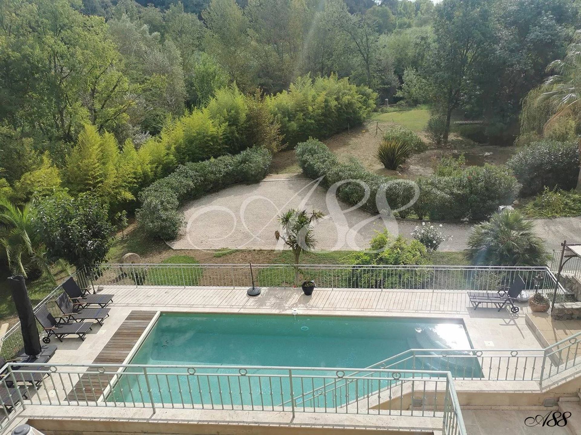 House in Trans-en-Provence, Provence-Alpes-Côte d'Azur 11279564