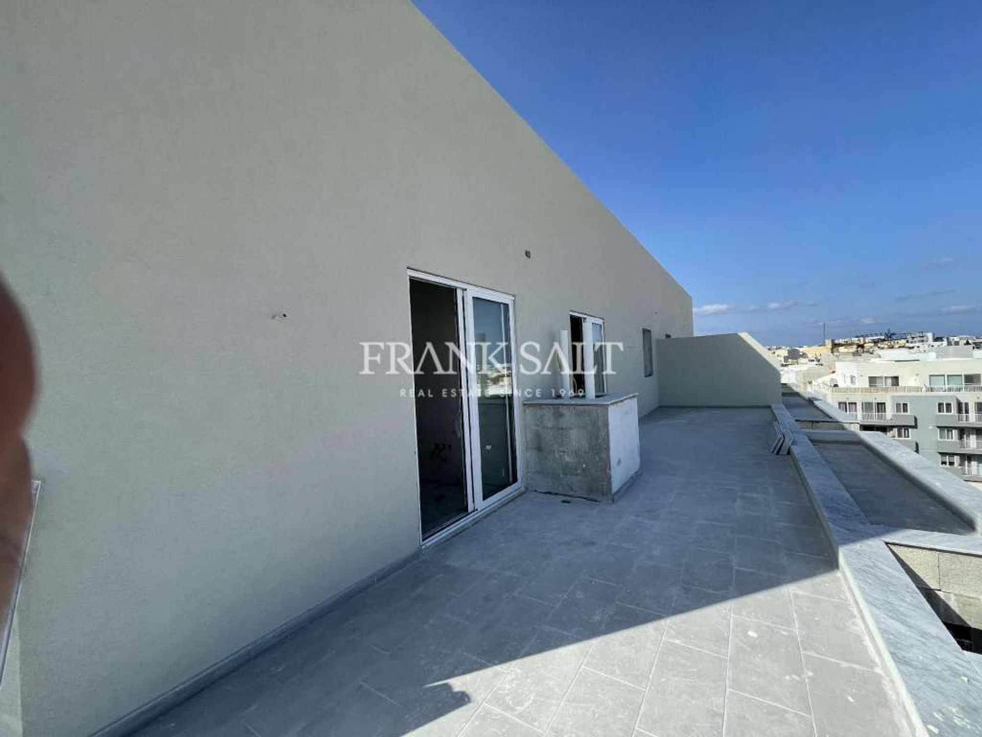 Condominio en San Gwann, San Gwann 11280440