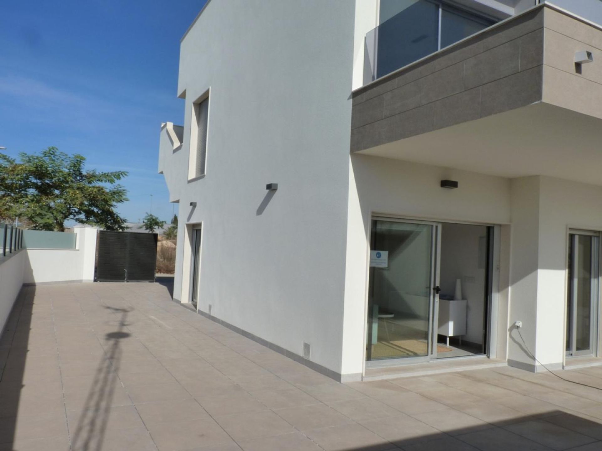 Condominium in Pilar de la Horadada, Comunidad Valenciana 11280849