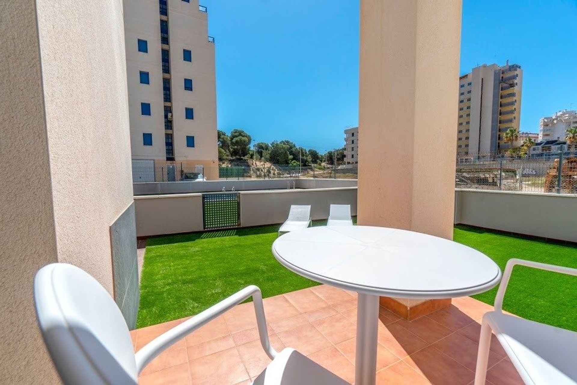 Condominium dans Guardamar del Segura, Comunidad Valenciana 11282026