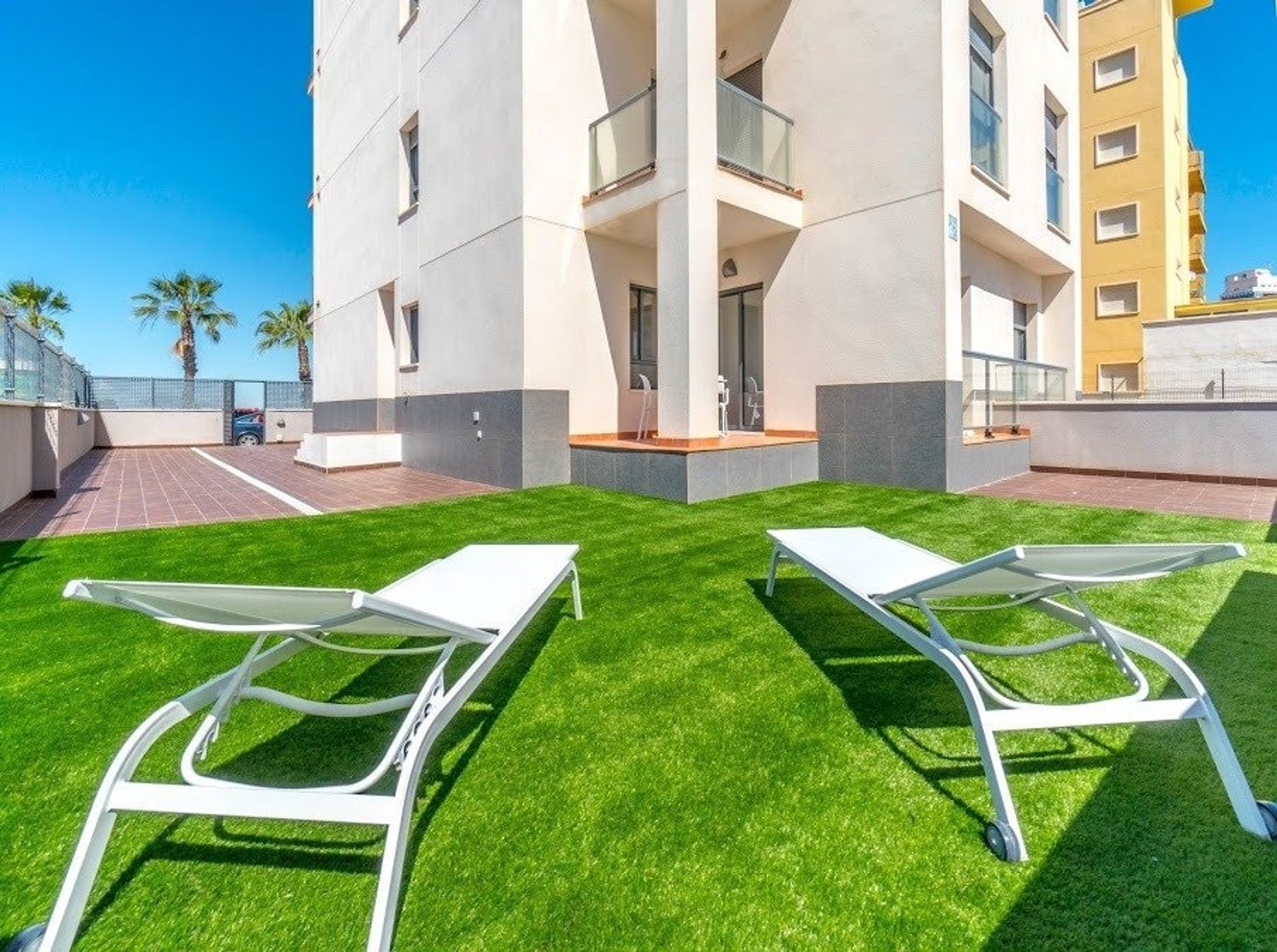 Condominium dans Guardamar del Segura, Comunidad Valenciana 11282026