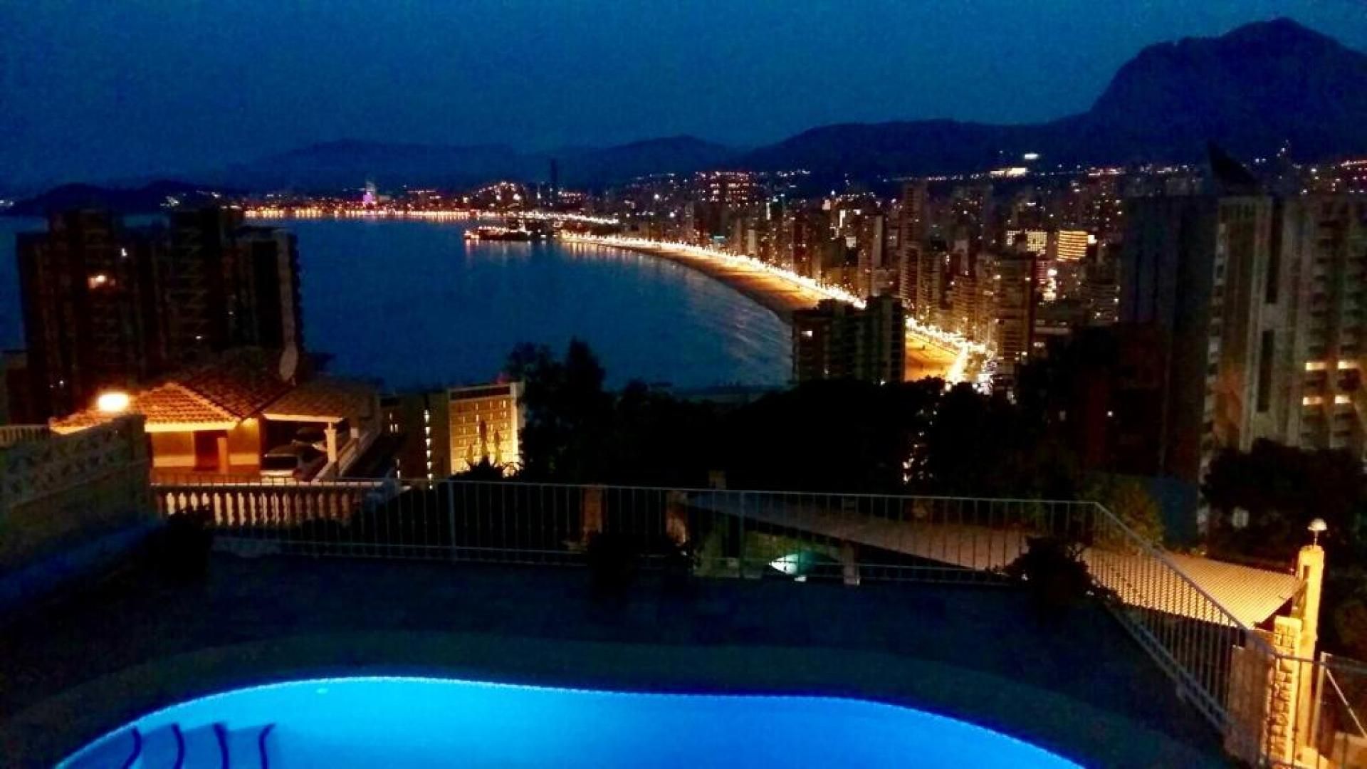 rumah dalam Benidorm, Comunidad Valenciana 11282347