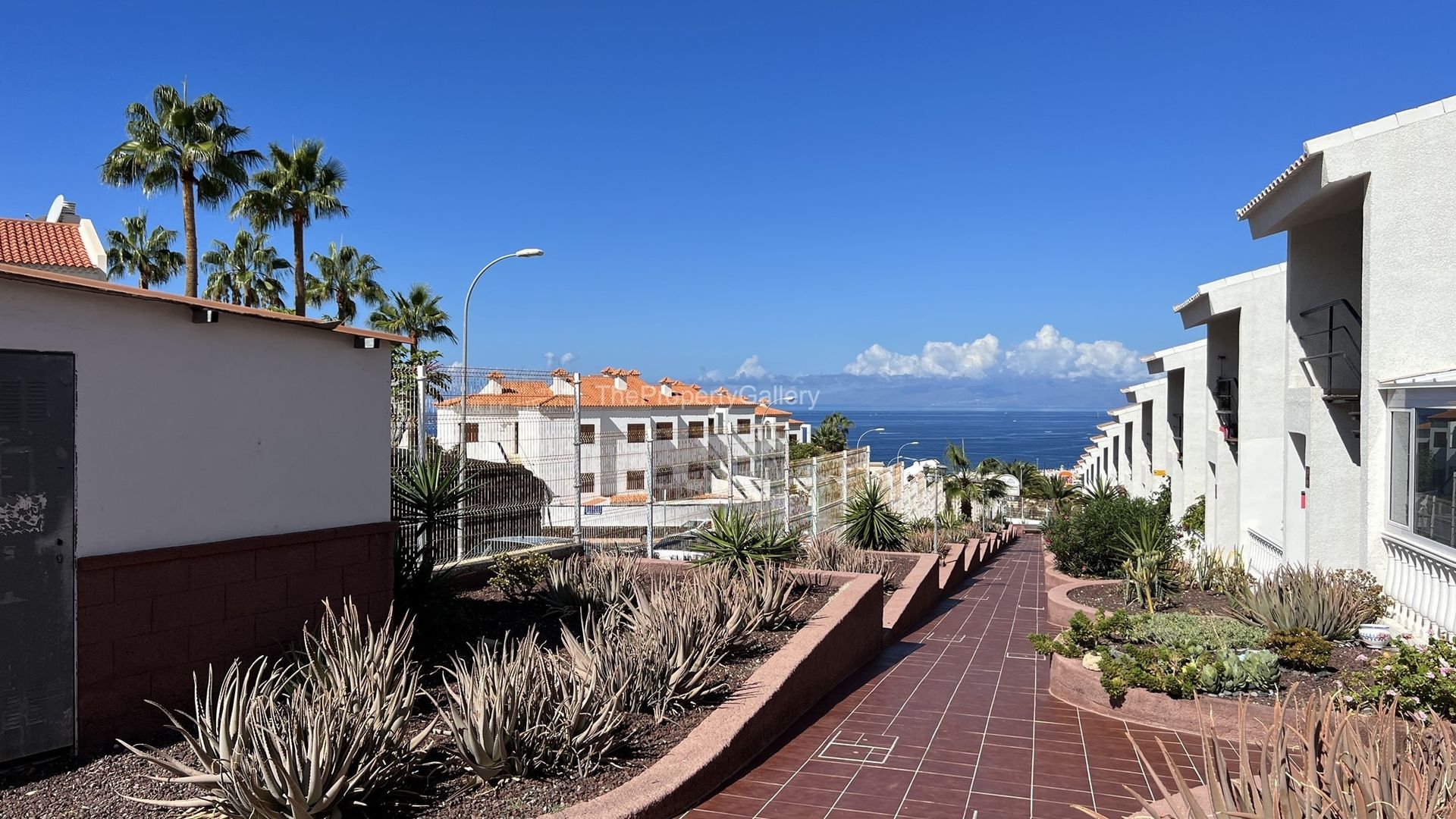 Condominium in Adeje, Canary Islands 11282474