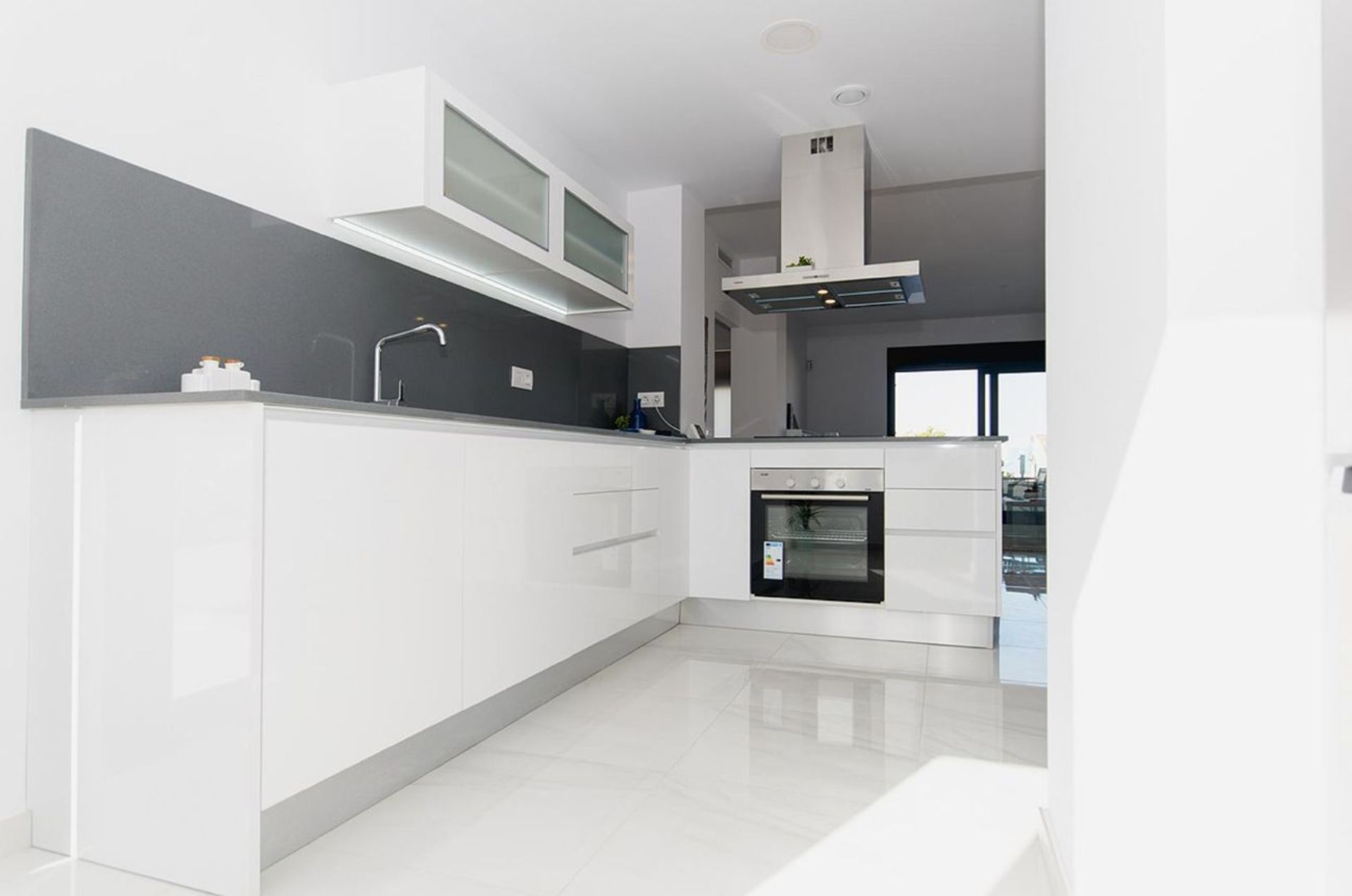 Condominium in Benifato, Valencia 11283440