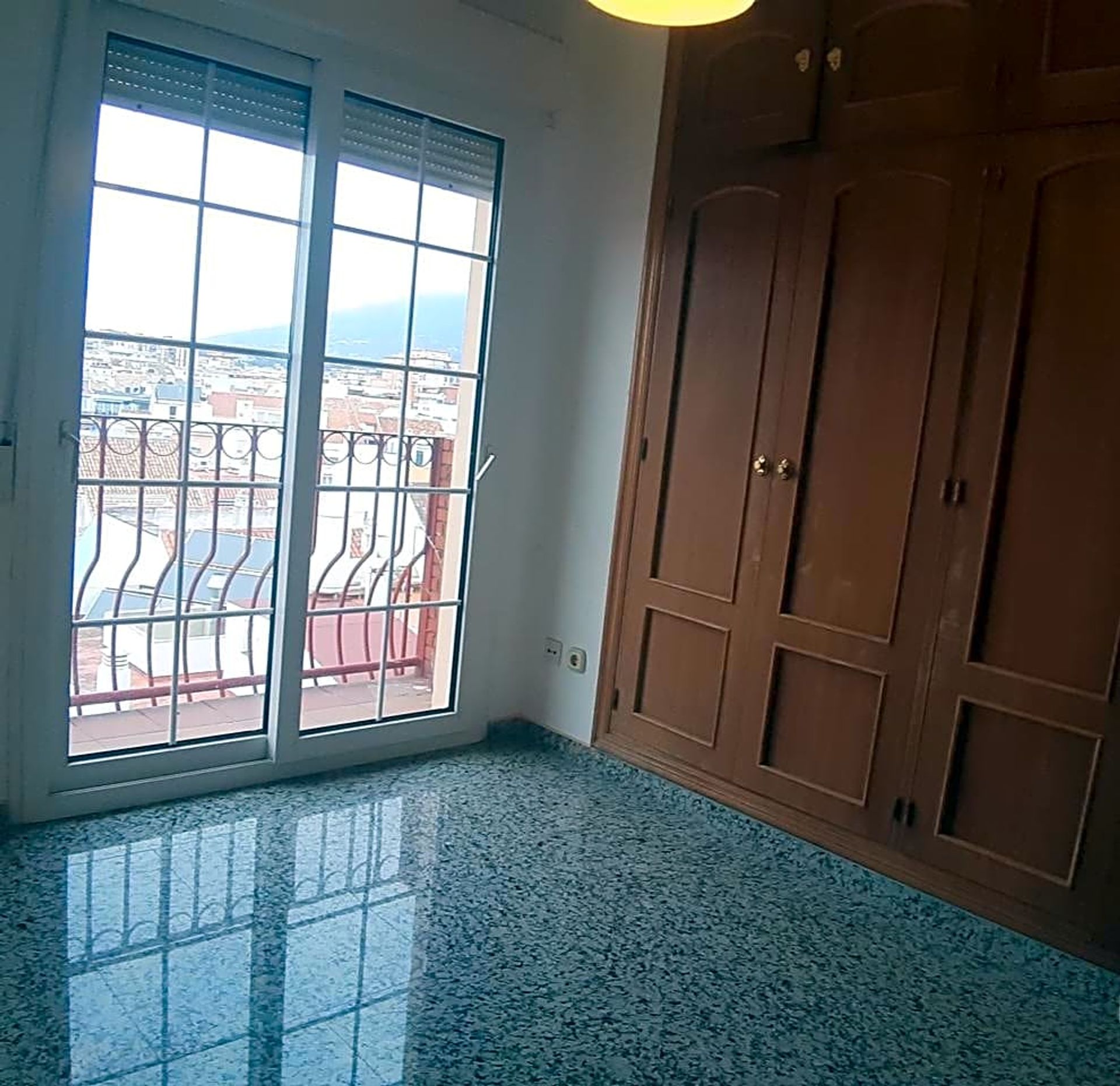 Condominio en Fuengirola, Andalucía 11284566