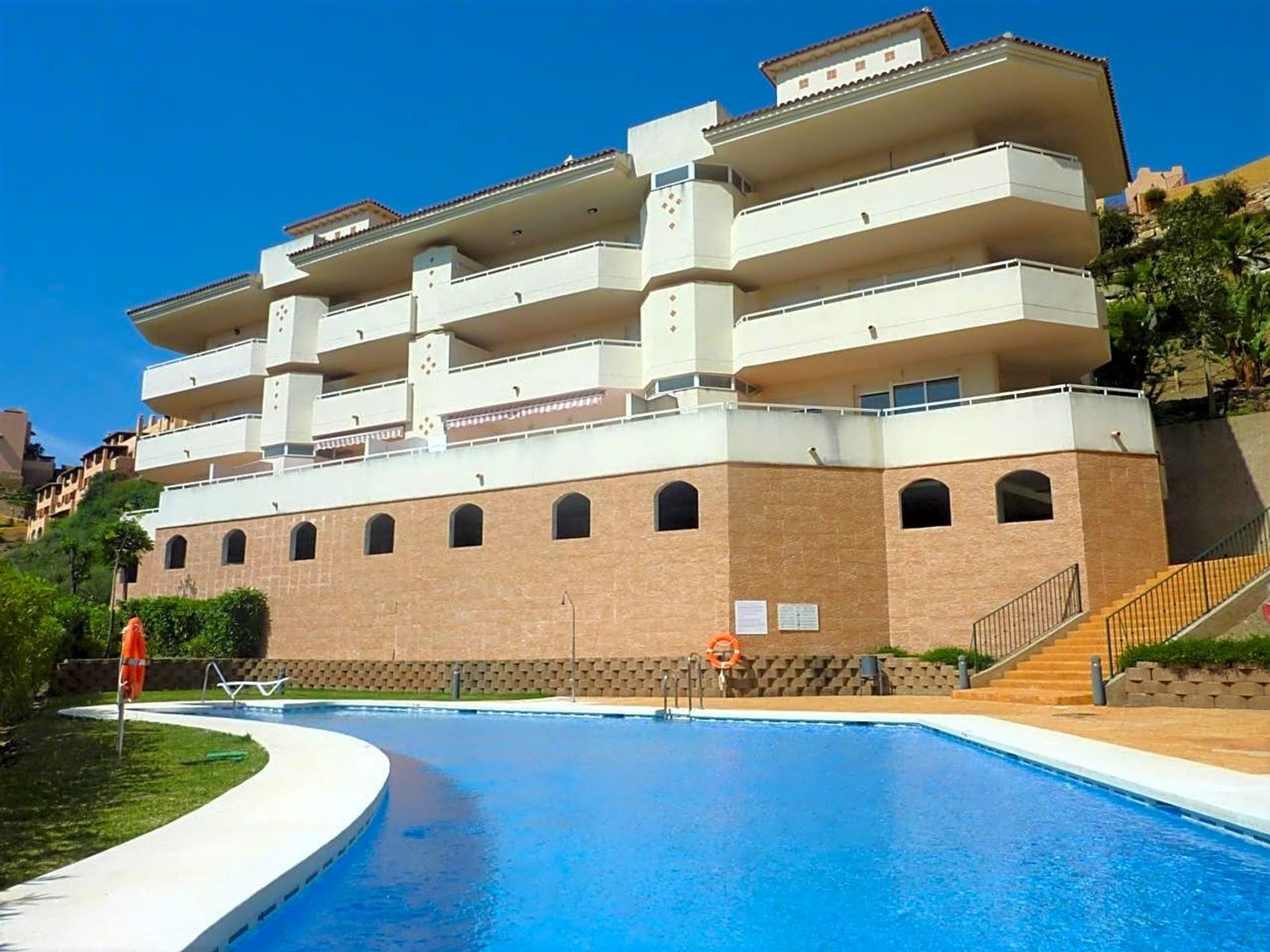 Condominium in , Andalucía 11285485