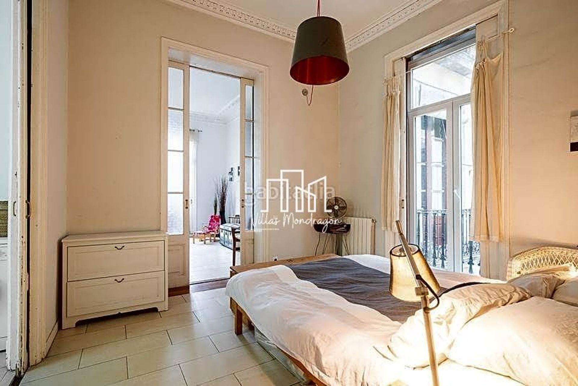 Condominium dans Barcelone, Catalogne 11287669